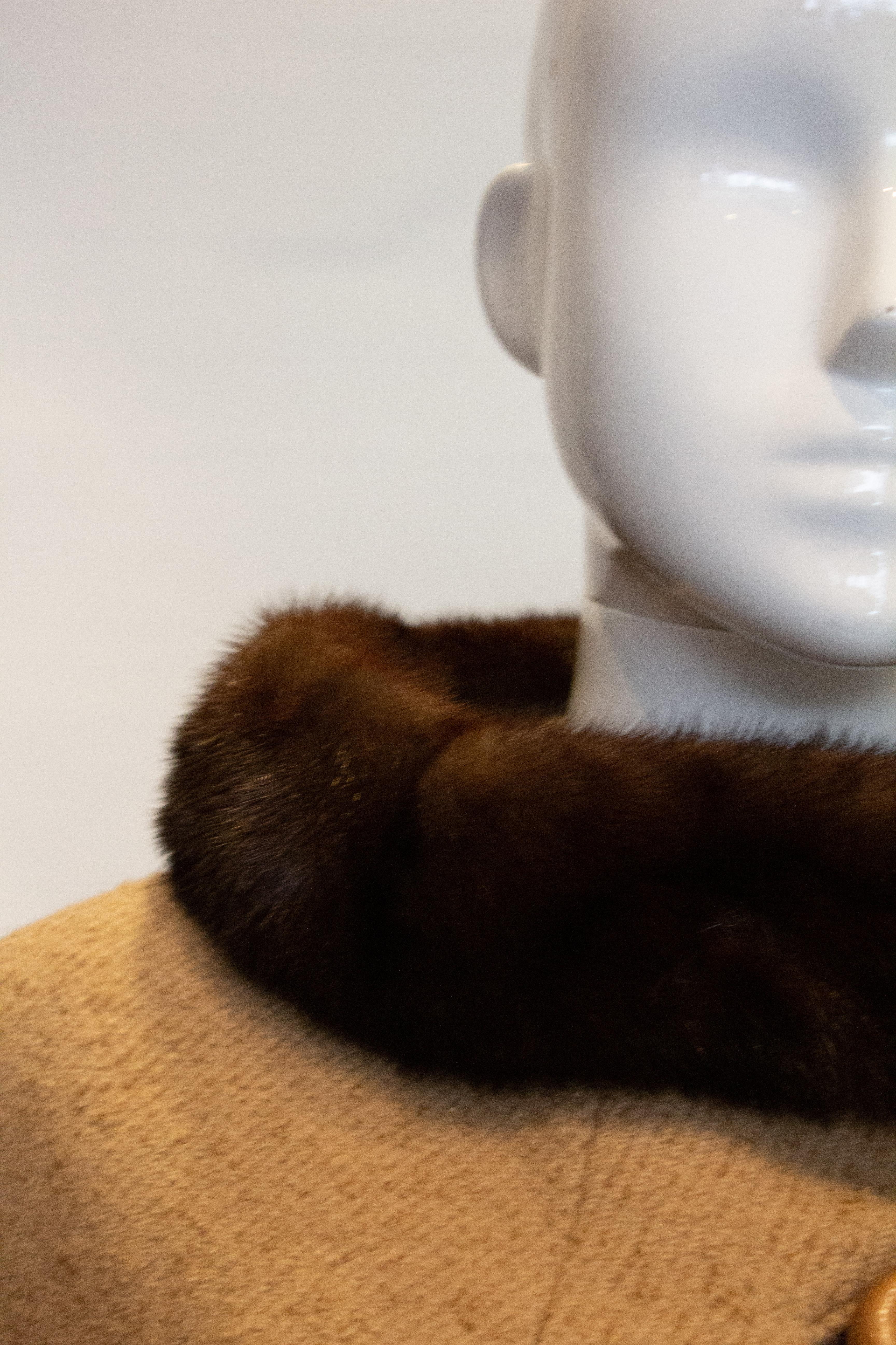 Vintage Caramel Wool and Mink Coat by Jeshiva In Good Condition For Sale In London, GB