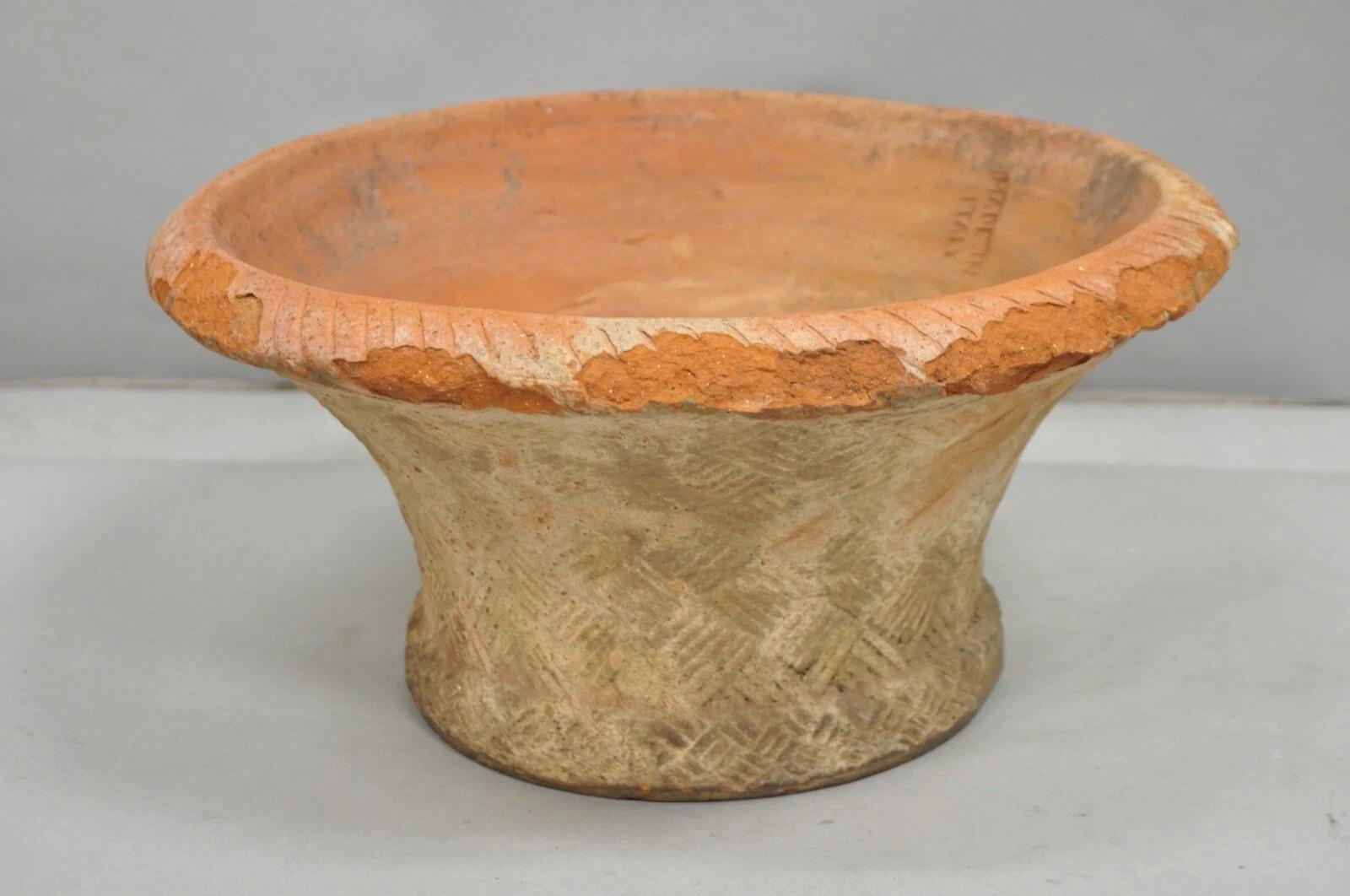 Vintage Carbone Terracotta Pottery Basket Weave Garden Old World Planter Pot For Sale 6