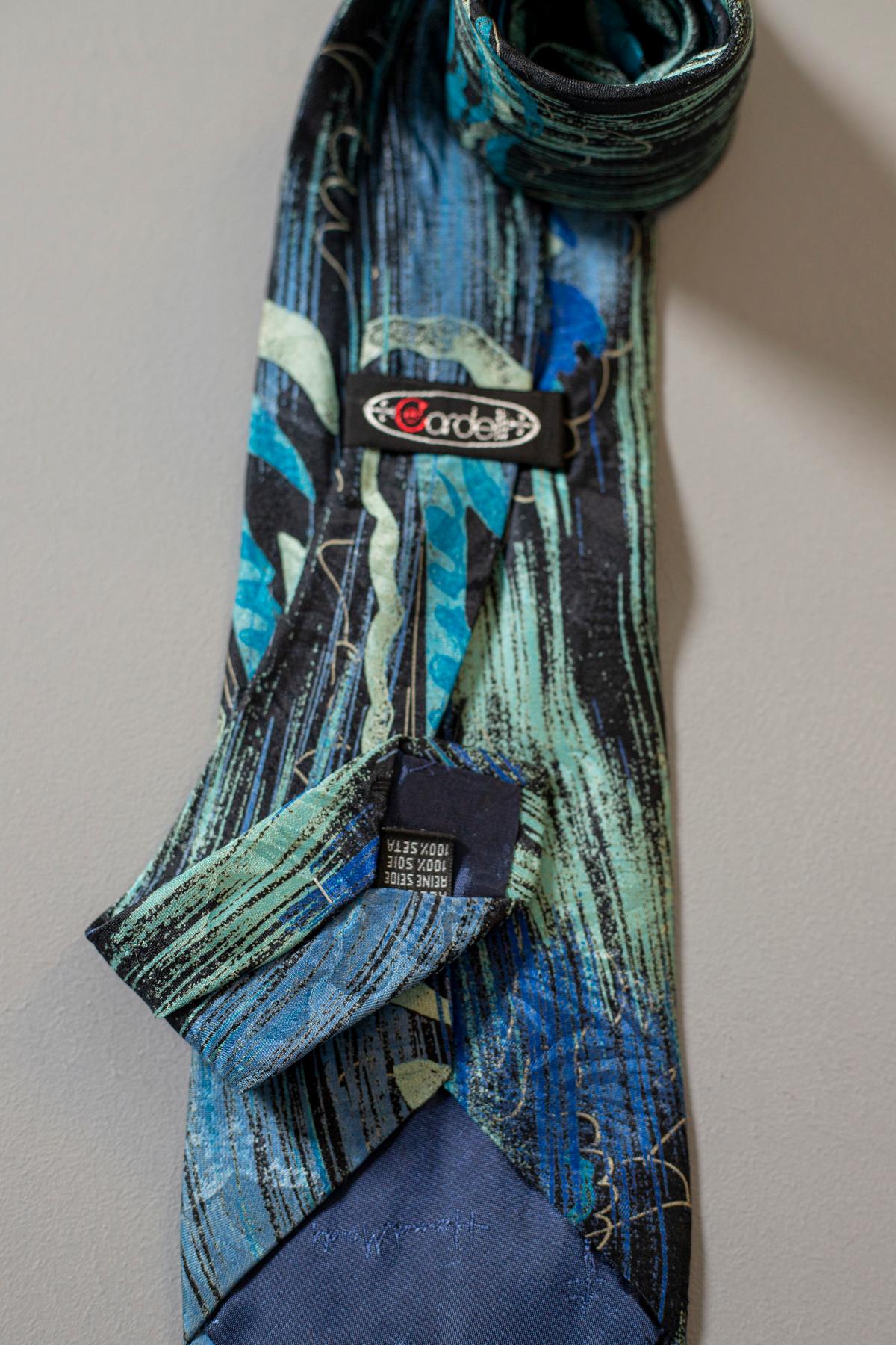 aqua blue tie