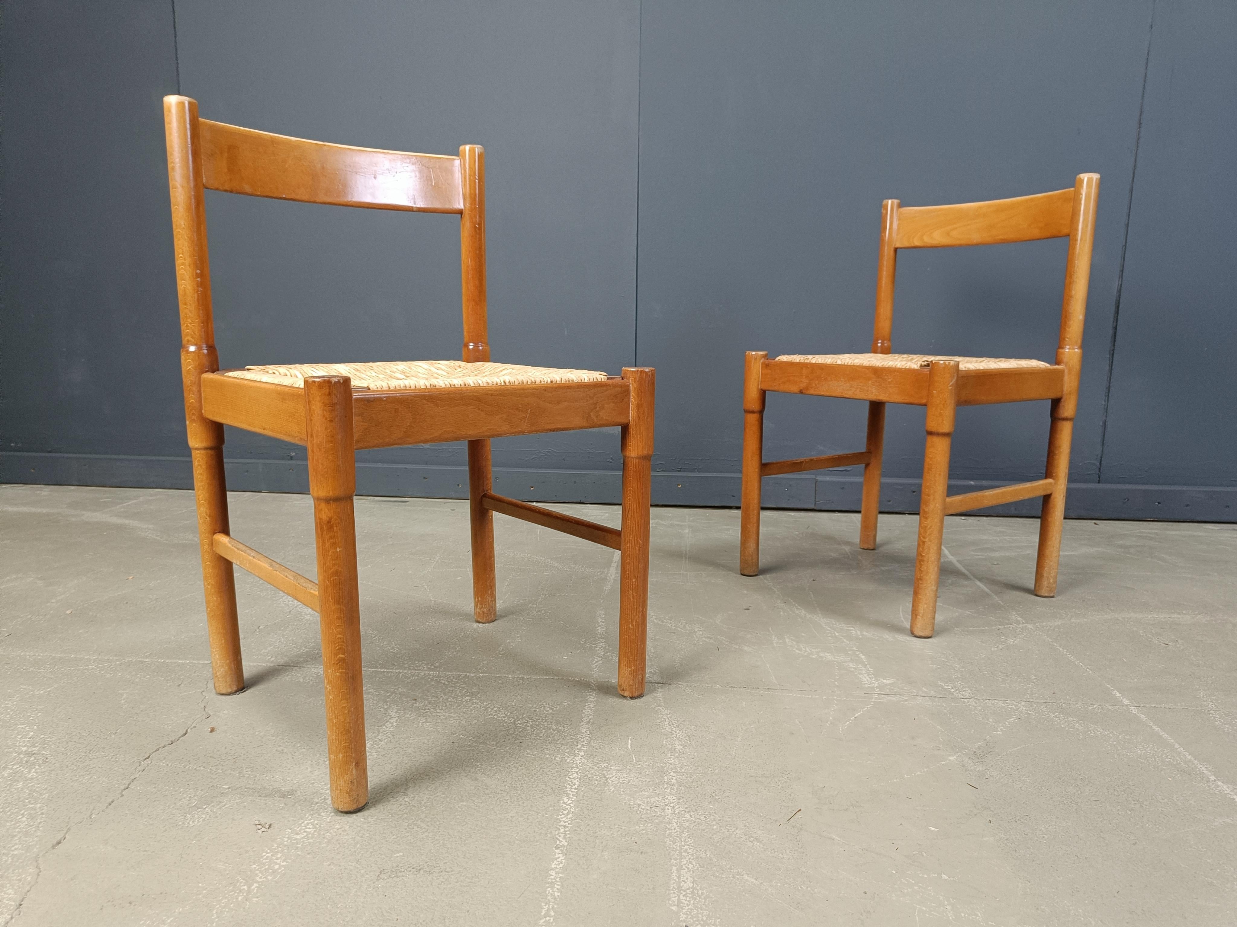 Esszimmerstühle im Carimate-Stil, 1970er-Jahre (Italienisch) im Angebot