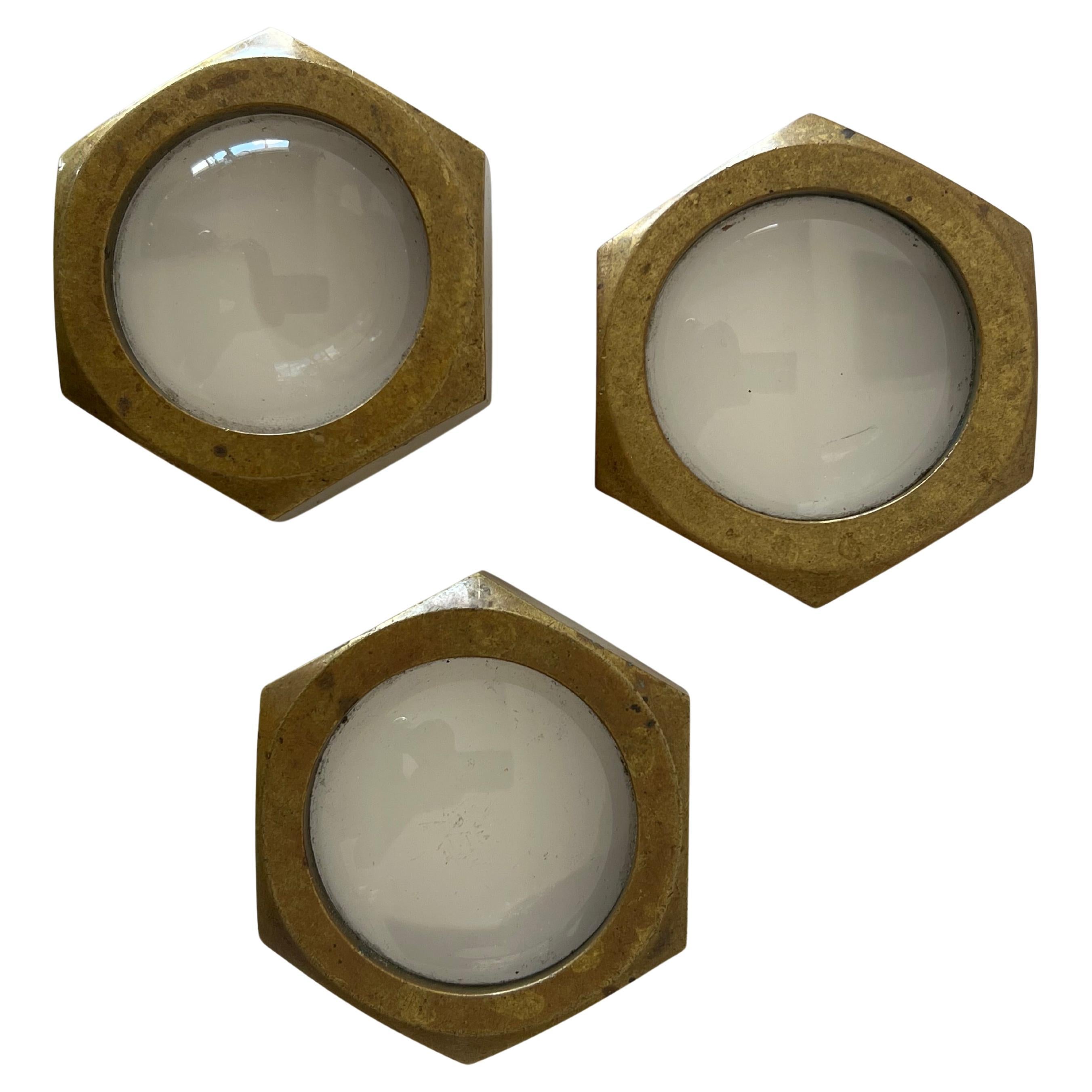 Vintage Carl Aubock Satz von drei Vergrößerungsglas Briefbeschwerer ca
 1950
s