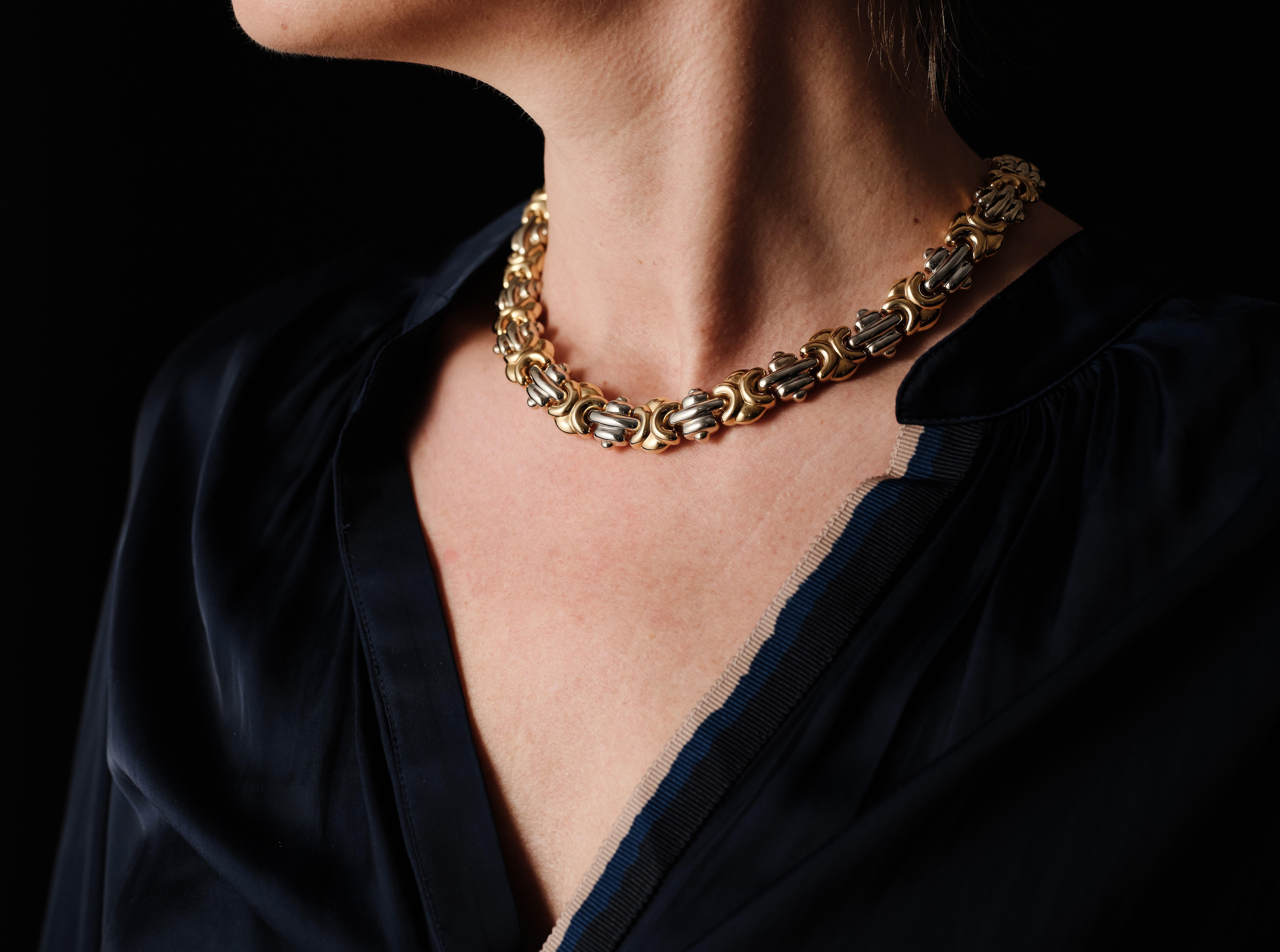 Vintage Carl Bucherer link necklace in two color 18 karat gold For Sale 1