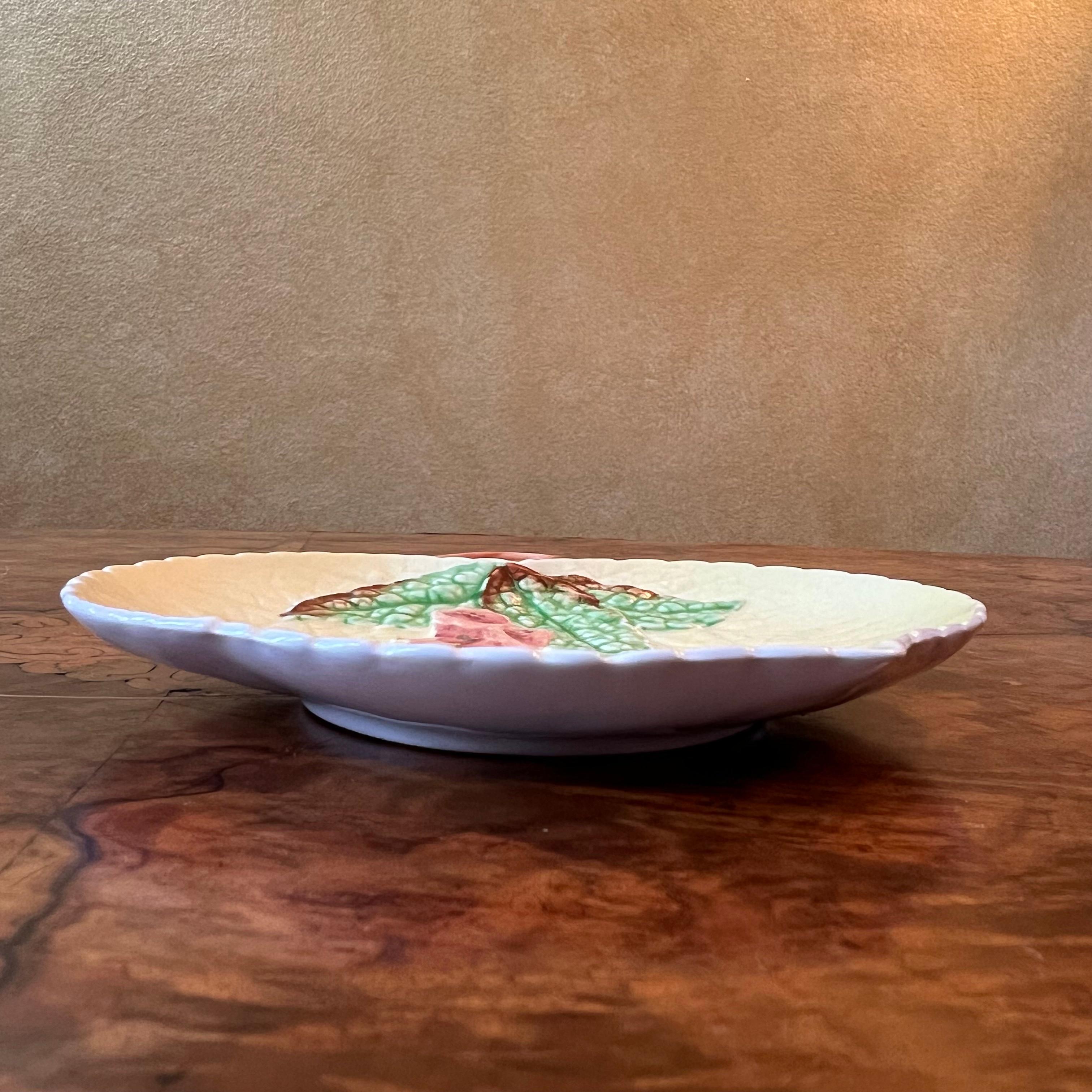 Vintage Carlton Ware Fox Glove Dish Plate In Good Condition For Sale In EDENSOR PARK, NSW