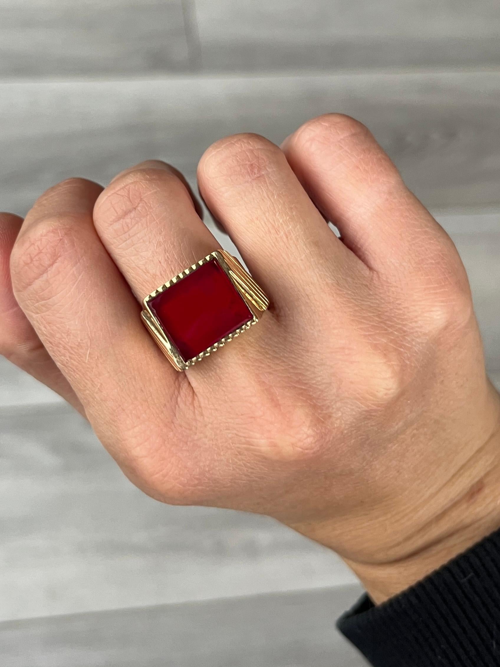 Square Cut Vintage Carnelian and 9 Carat Gold Signet Ring For Sale