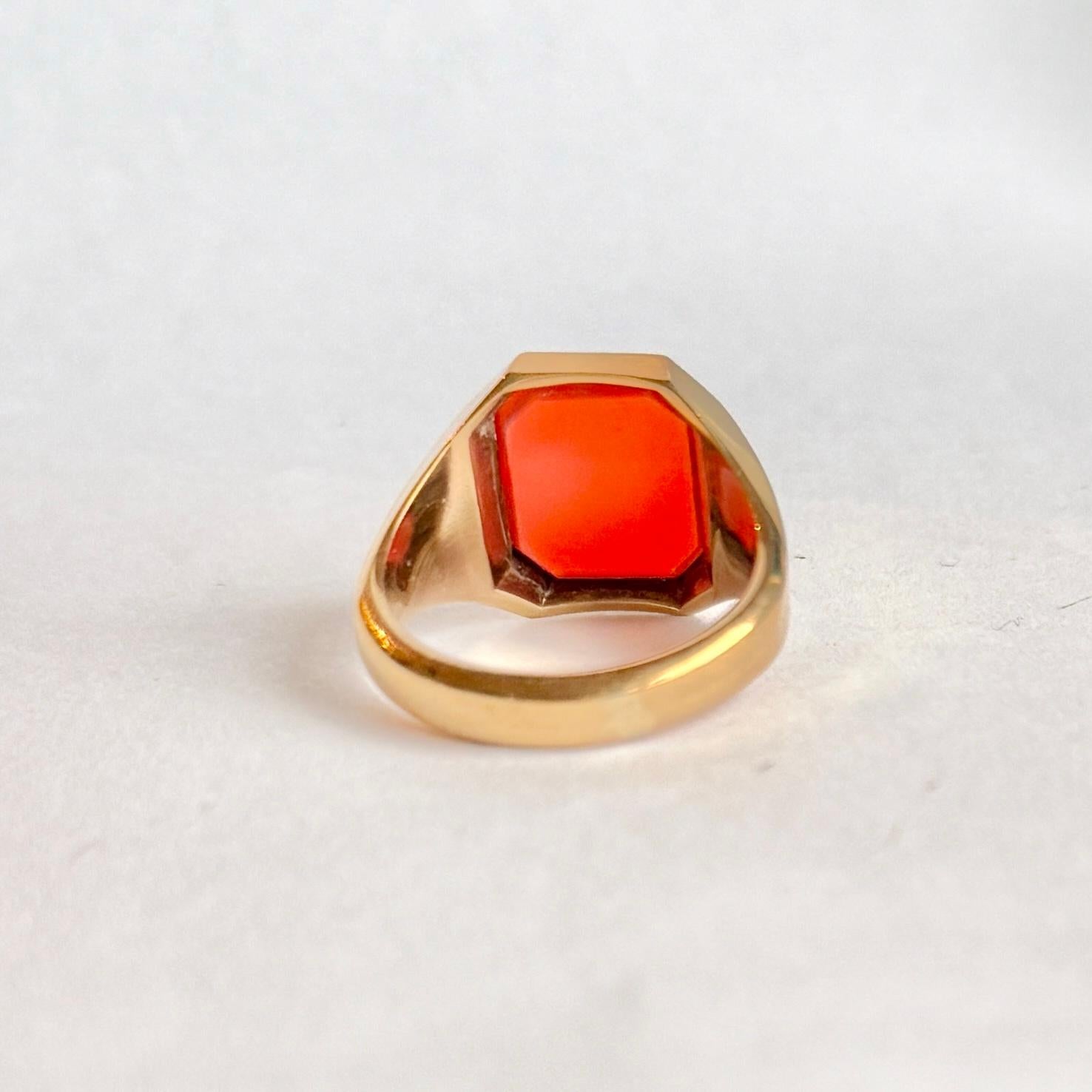 Women's or Men's Vintage Carnelian and 9 Carat Gold Signet Ring