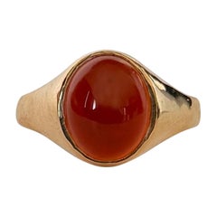 Vintage Carnelian Cabochon and 9 Carat Gold Signet Ring