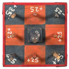 Gioco del lancio degli anelli in legno vintage del Carnevale Midway