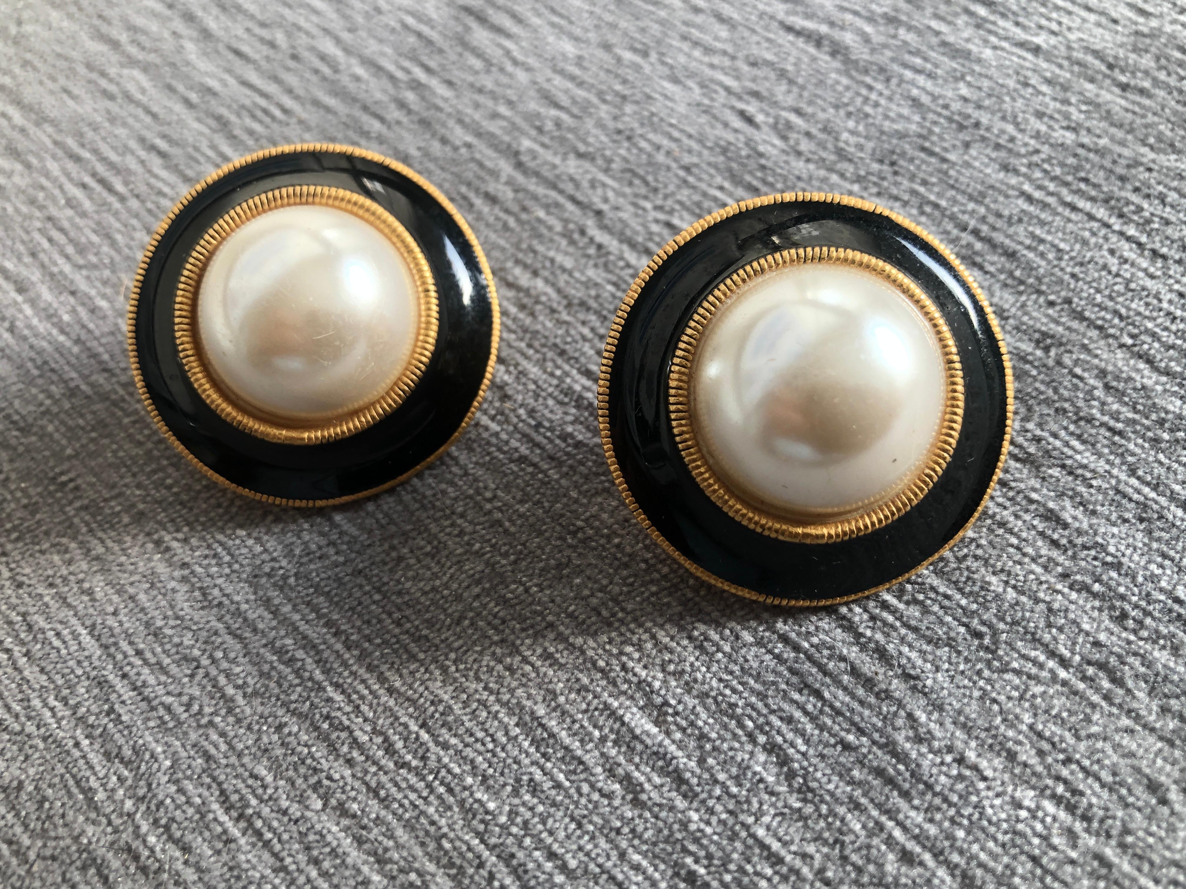 carolee clip on earrings