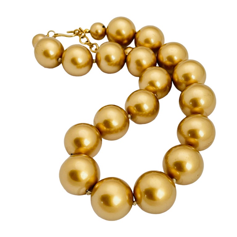 Vintage CAROLEE gold beaded chunky designer runway necklace For Sale at