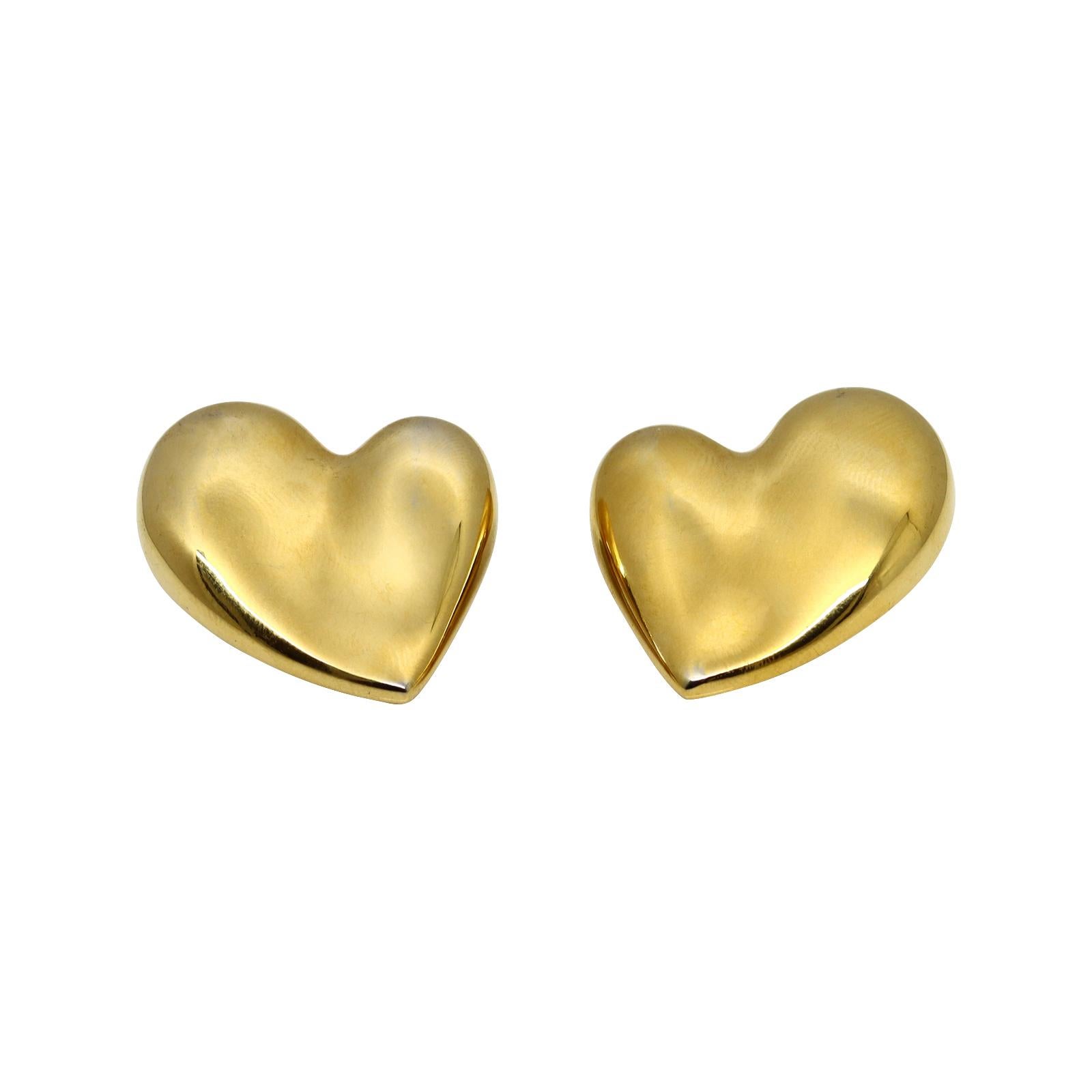 Modern Vintage Carolee Gold Tone Heart Earrings, circa 2000s For Sale