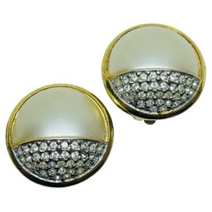 Vintage CAROLEE signed gold faux pearl rhinestone designer clip on earrings