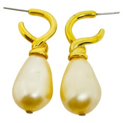 Vintage CAROLEE signed gold tone faux pearls designer pierced earrings