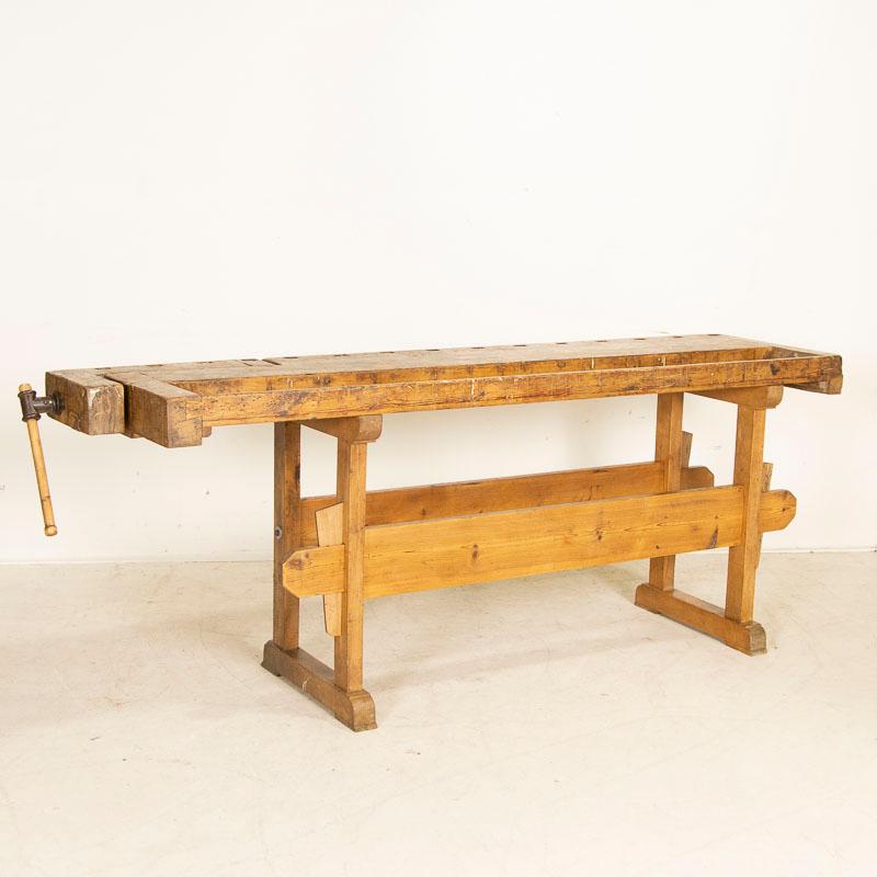 Vintage Carpenters Workbench Work Table Rustic Console Table In Good Condition In Round Top, TX