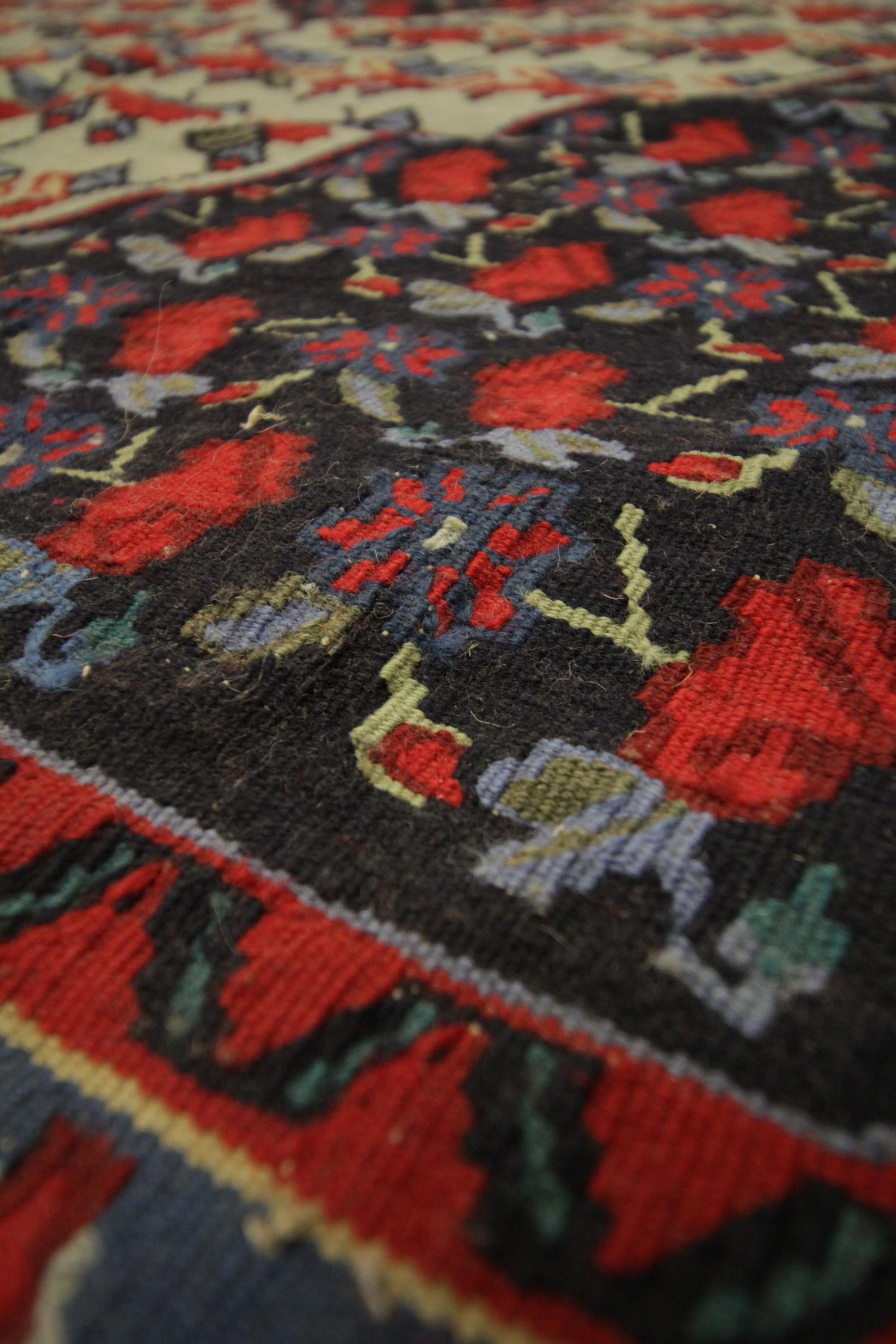 Alfombra Vintage Azerbaiyán Kilim Alfombra de lana tejida a mano plana- 116x162cm Azerbaiyano en venta