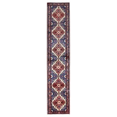 Vintage-Teppich-Läufer, blauer geometrischer Medaillon, traditioneller Läufer mit Medaillon