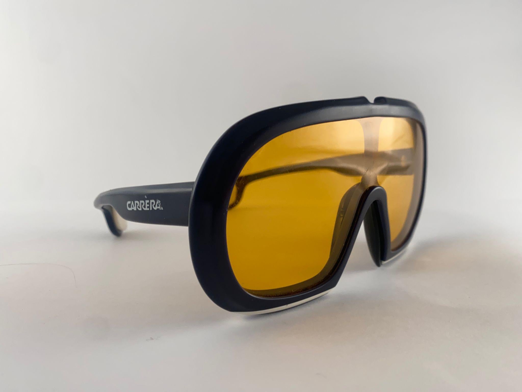 Vintage Carrera Blau Fuchs Lady Sports Gelbe Lens-Sonnenbrille 1970er Jahre Österreich im Angebot 3