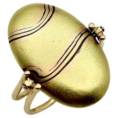 Anello Mokume Pebble d'epoca Carrie Adell in oro 18 e 14 carati