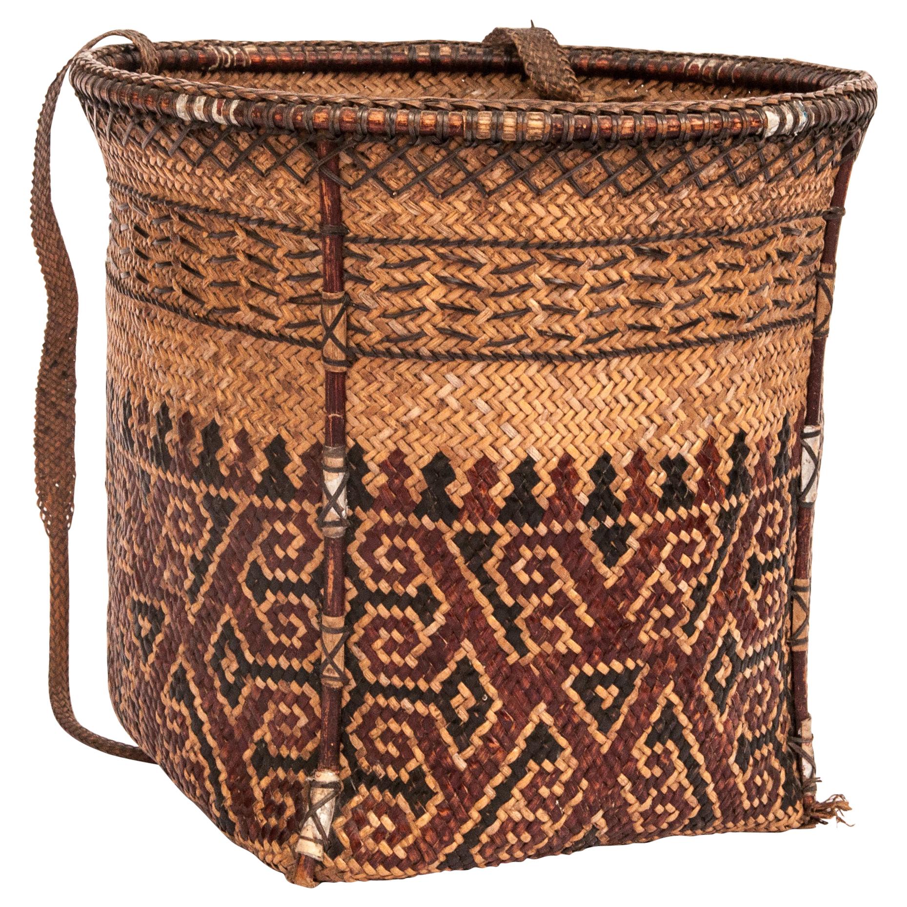 Vintage Carrying Basket Woven Design, Ngaju Dayak of Borneo, Mid-20th Century