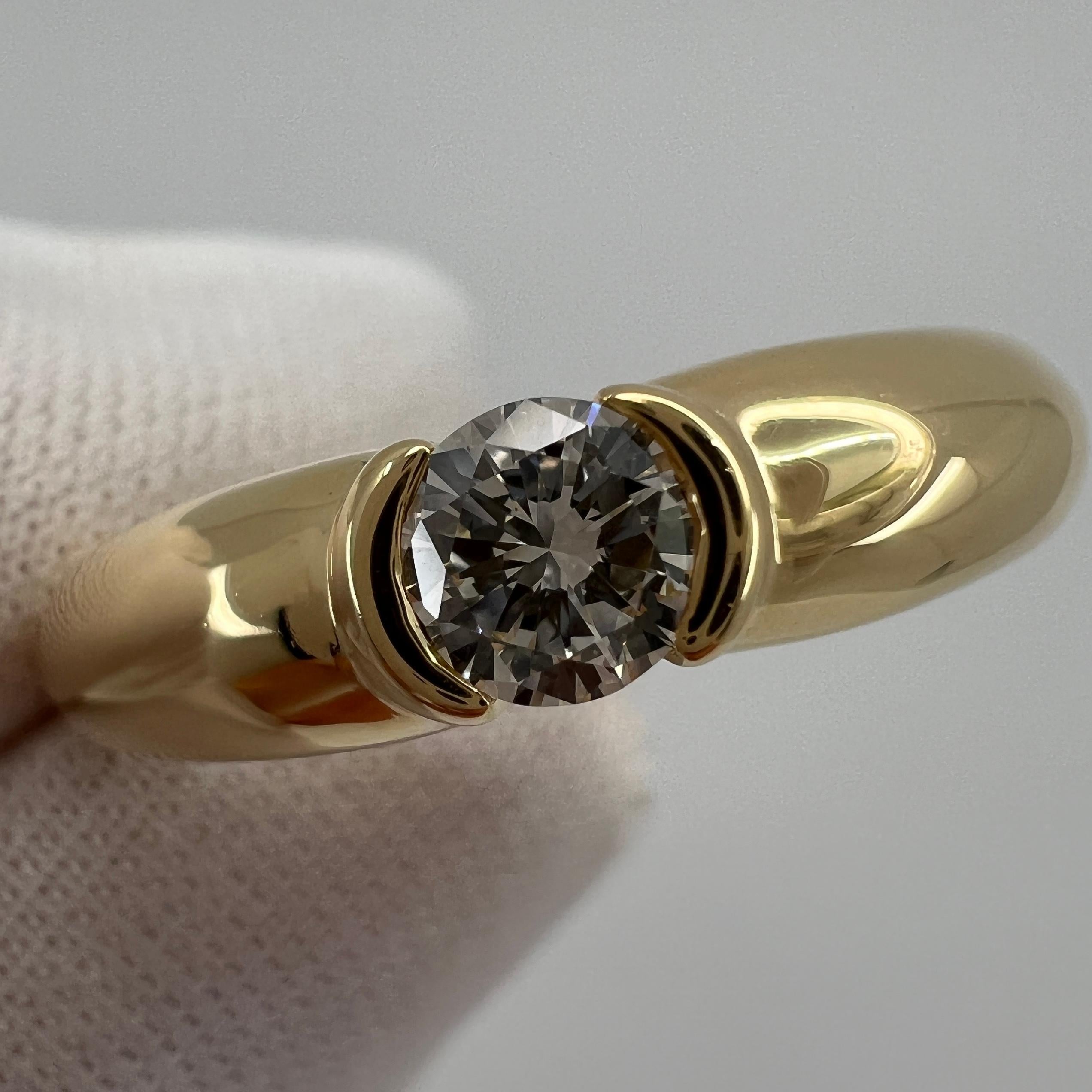 Vintage Cartier 0.30ct Round Diamond VVS1 Ellipse 18k Yellow Gold Solitaire Ring In Excellent Condition For Sale In Birmingham, GB