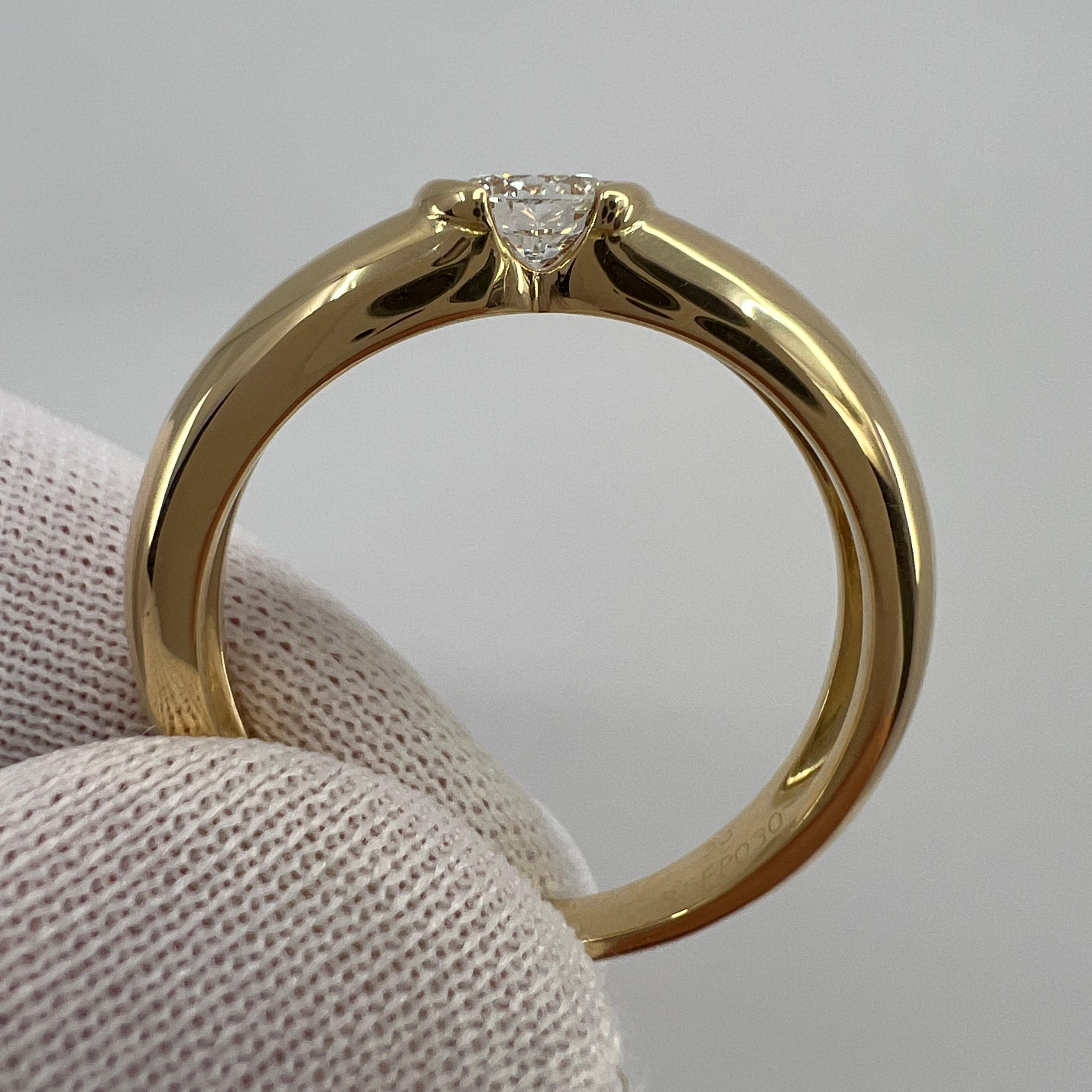 Vintage Cartier 0.30ct Round Diamond VVS1 Ellipse 18k Yellow Gold Solitaire Ring For Sale 1