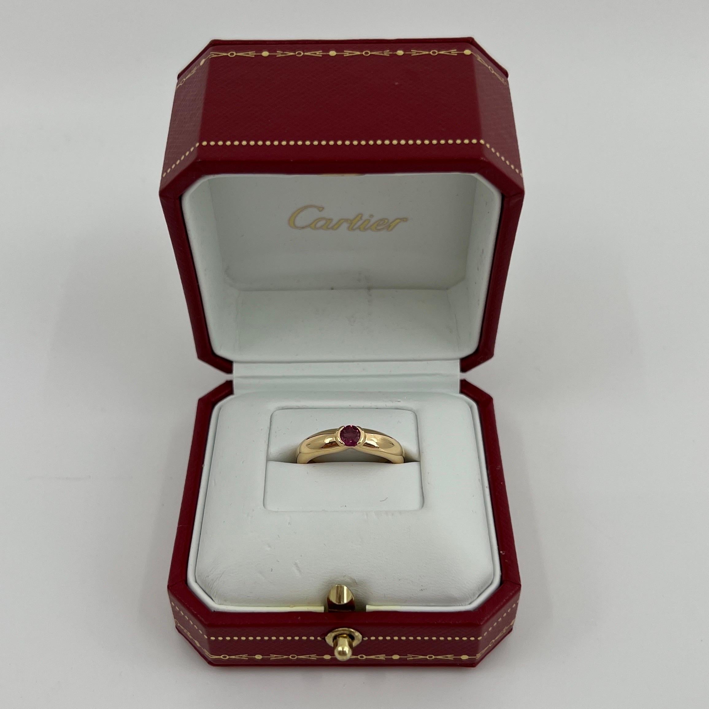 Cartier, bague solitaire vintage en or jaune 18 carats avec rubis rouge rond Ellipse de 0,50 carat 53 5
