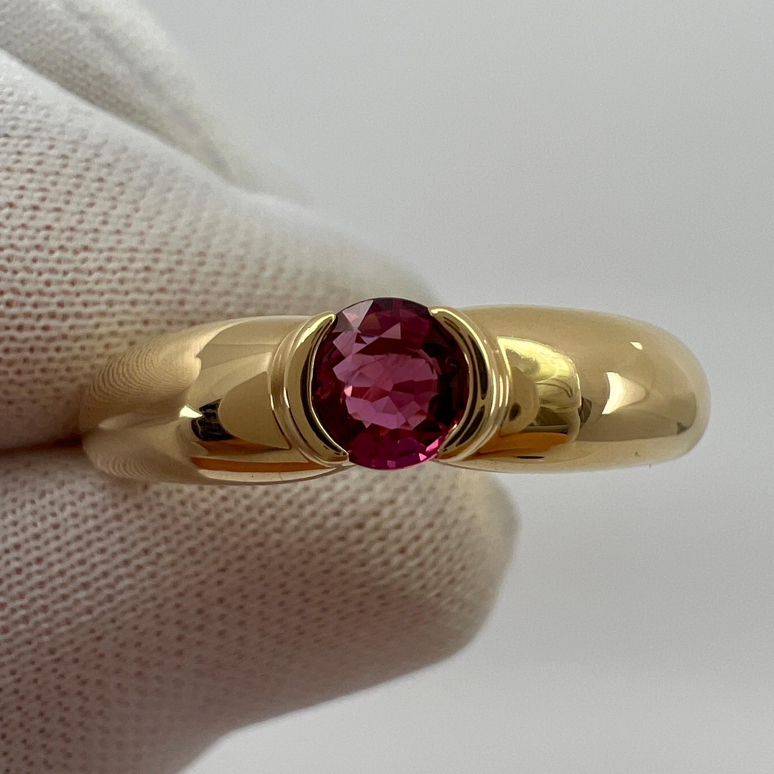 Vintage Cartier 0.50ct Red Ruby Round Ellipse 18k Yellow Gold Solitaire Ring 53 For Sale 1
