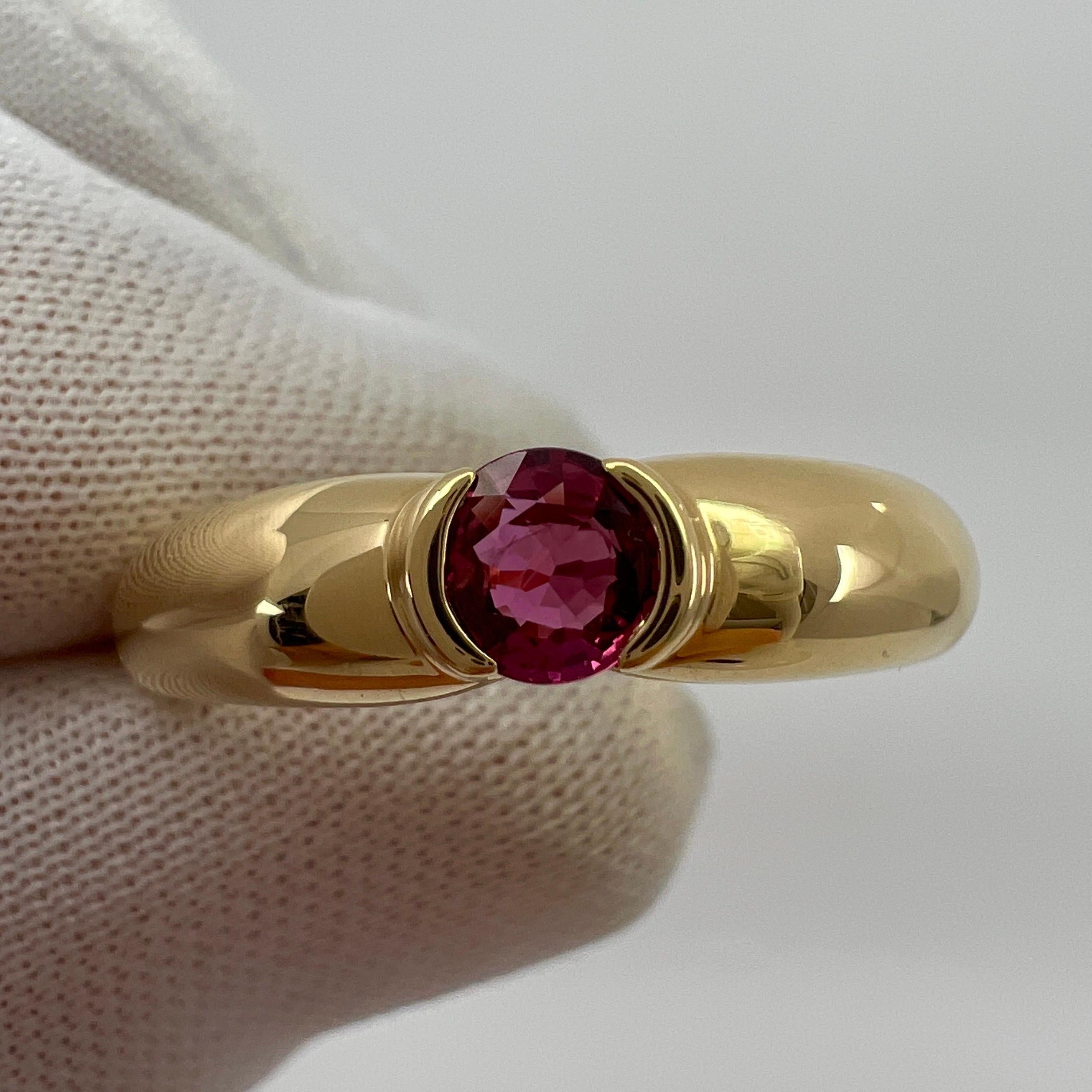 Vintage Cartier 0.50ct Red Ruby Round Ellipse 18k Yellow Gold Solitaire Ring 53 For Sale 2