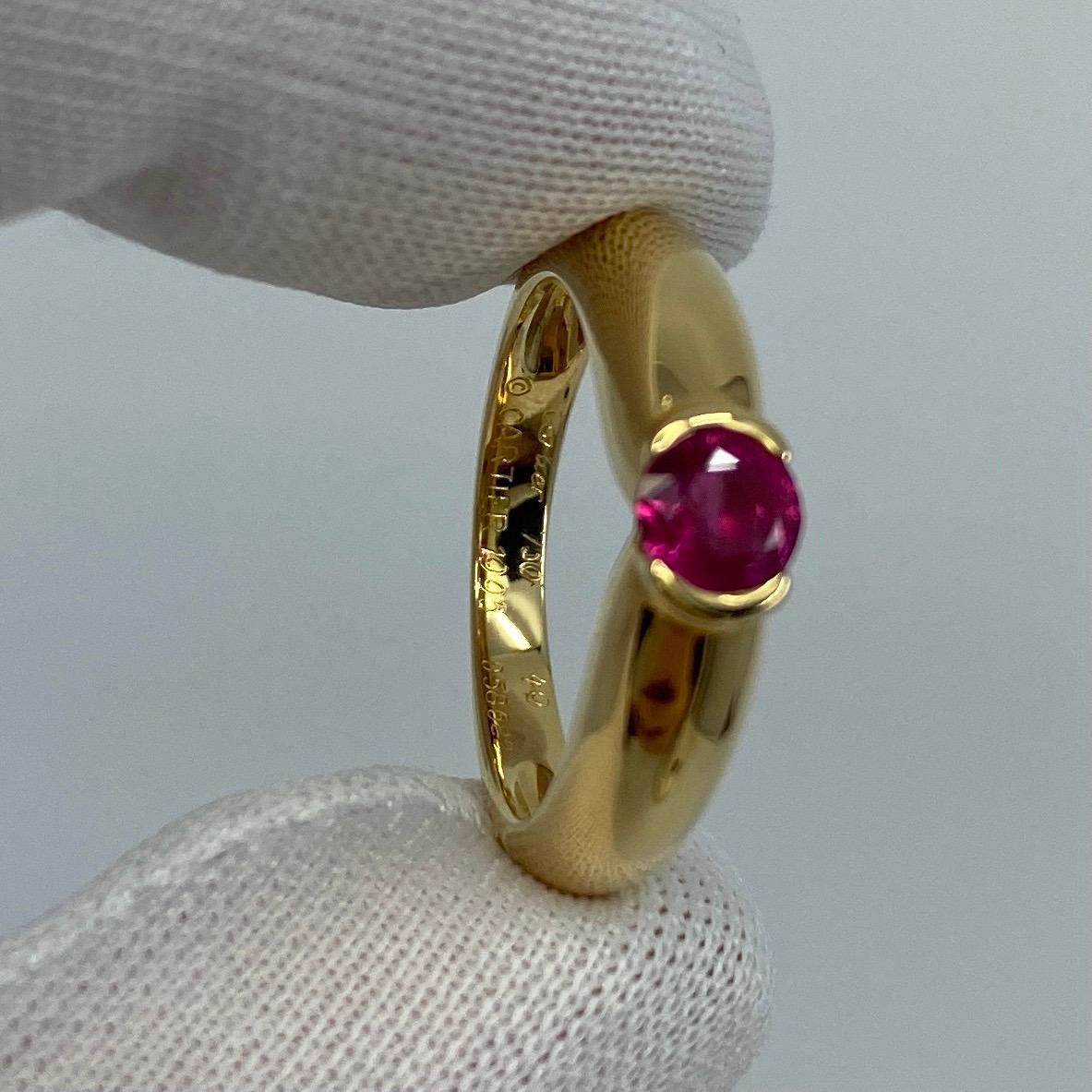 Vintage Cartier 0.50ct Red Ruby Round Ellipse 18k Yellow Gold Solitaire Ring In Excellent Condition In Birmingham, GB