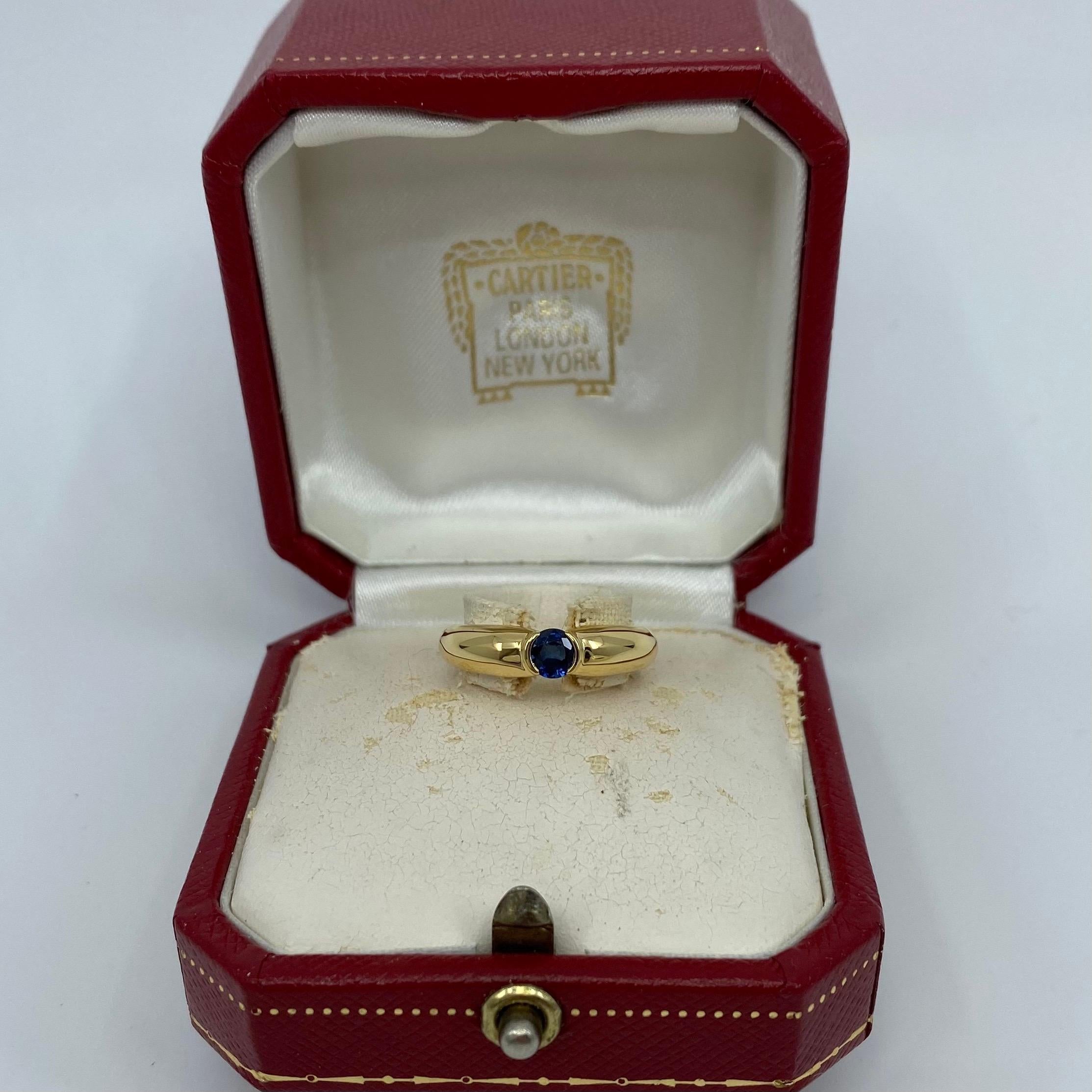 Round Cut Vintage Cartier 0.55ct Blue Sapphire French Made 18k Yellow Gold Solitaire Ring