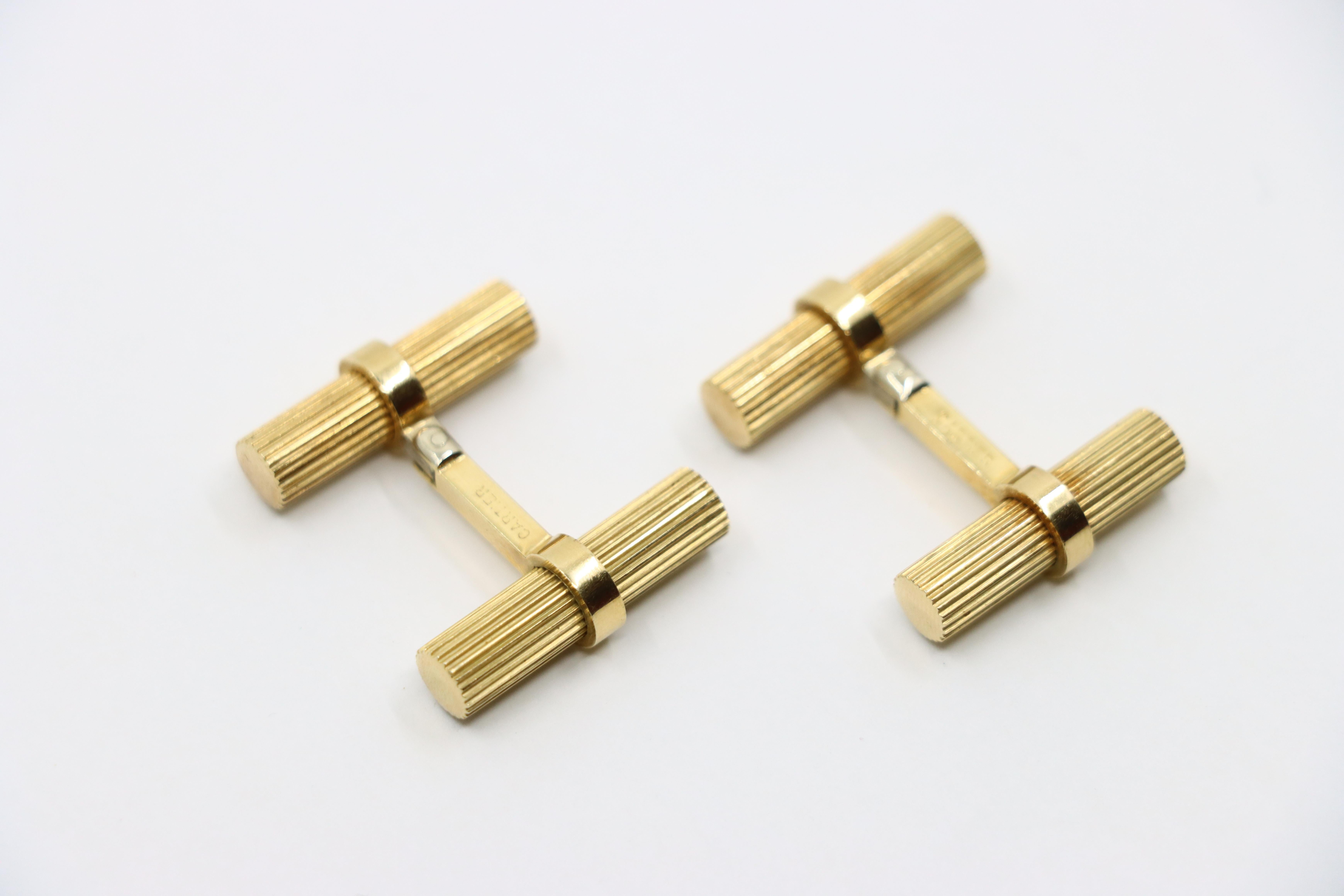 Boutons de manchette vintage Cartier en or 14 carats Unisexe en vente