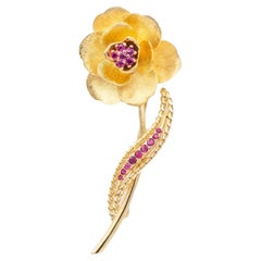 Vintage Cartier 14K Rose Gold Flower Brooch with Raspberry Red Rubies 1940's