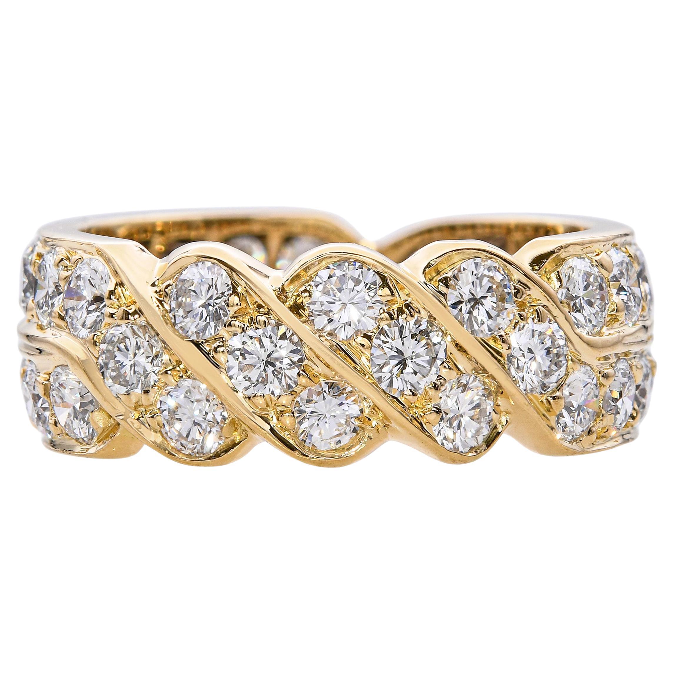 Anello a doppia fascia con diamante incrociato d
epoca di Cartier da 1,76tcw