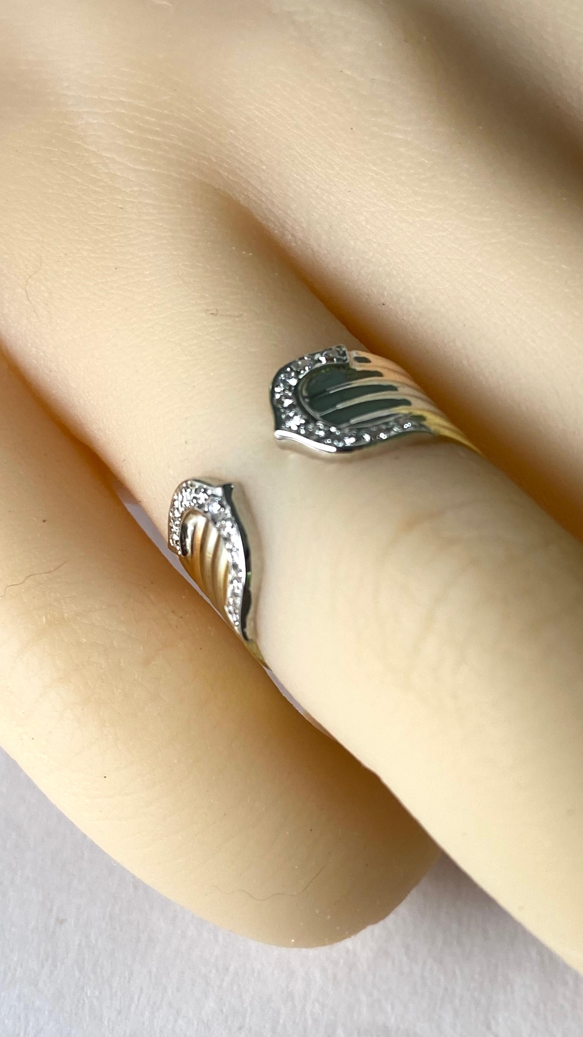 Vintage Cartier 18 Karat Dreifarbiger offener Diamantring aus Gold mit offenem Diamanten (Rundschliff)