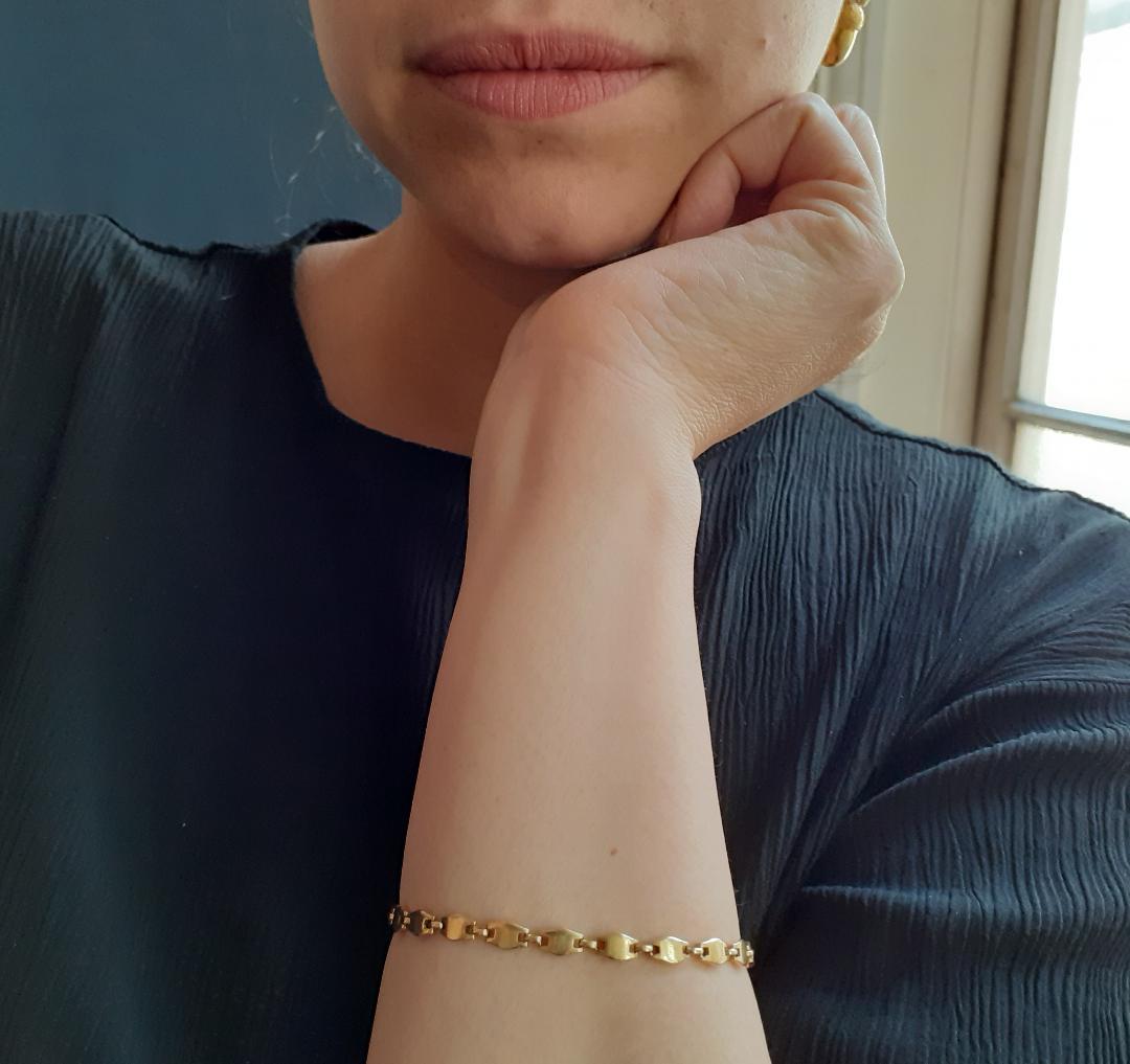 Retro Vintage Cartier 18 Karat Yellow Gold Bracelet, Circa 1980