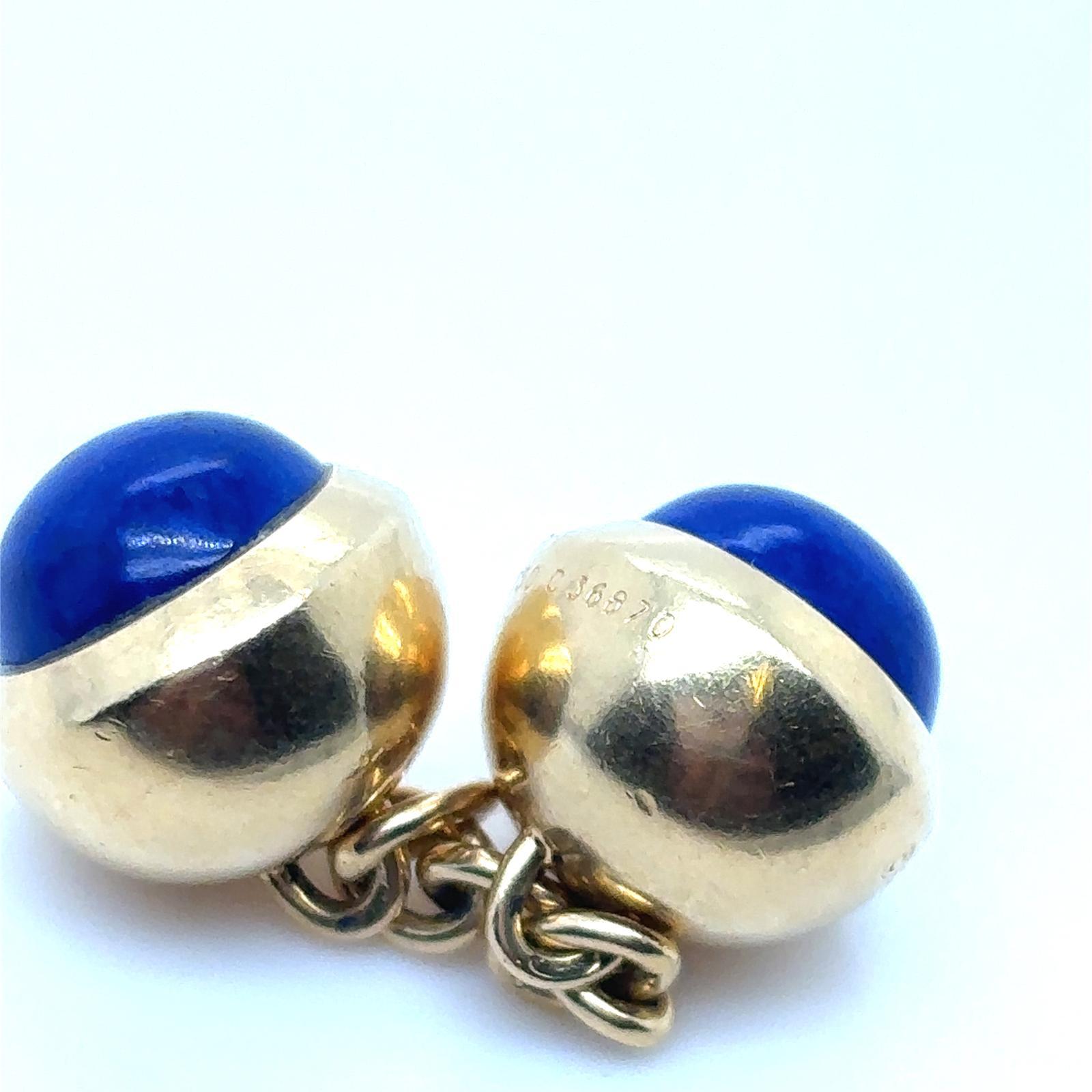 Vintage Cartier 18 Karat Yellow Gold Lapis Lazuli Chain Link Cufflinks For Sale 3