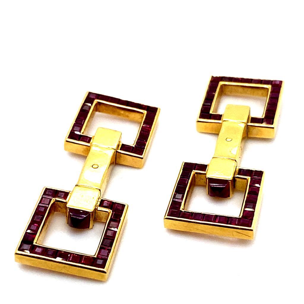 Cartier Boutons de manchette étriers vintage en or jaune 18 carats et rubis Bon état - En vente à London, GB