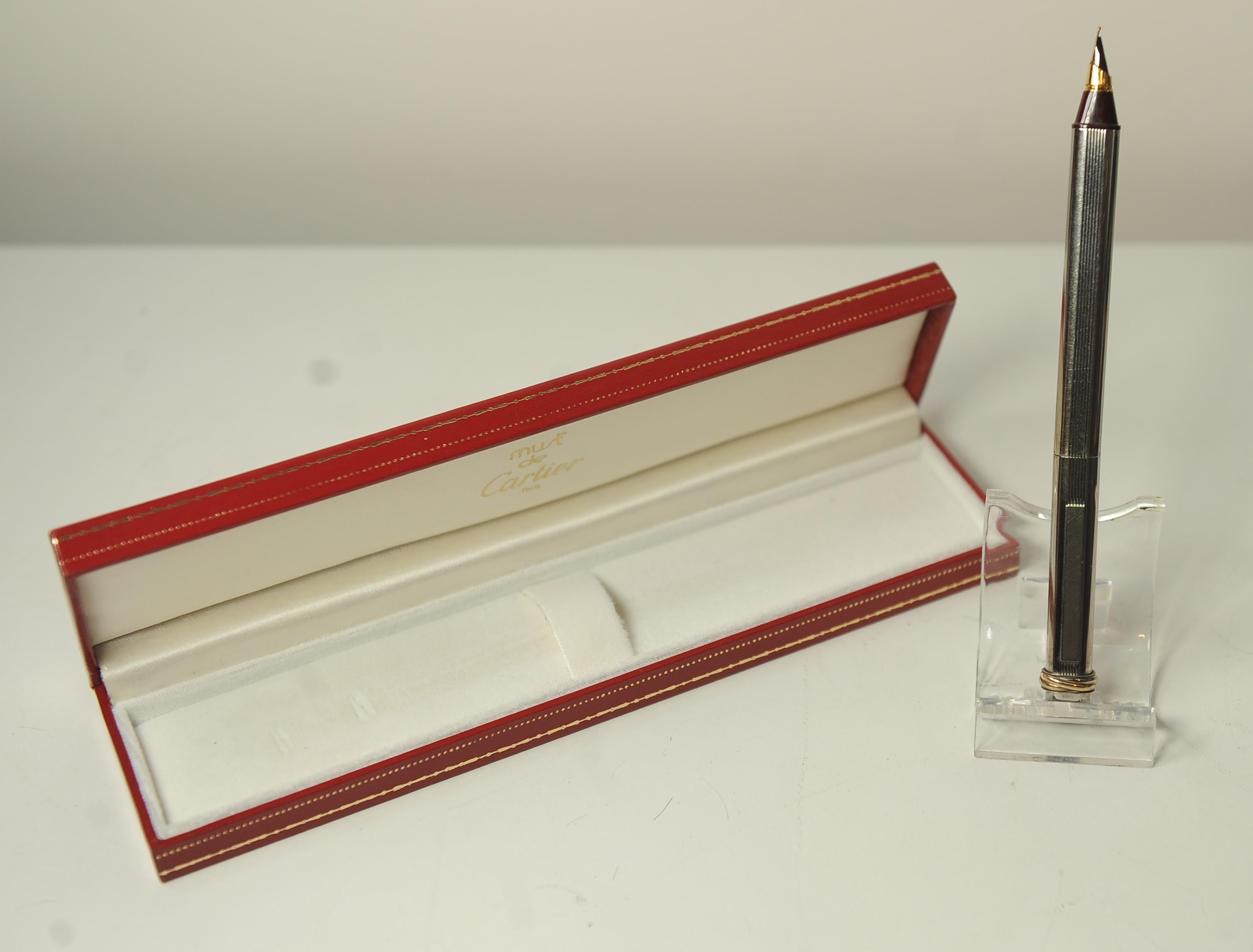 Stilografica Cartier d'epoca con pennino placcato oro 18ct Trinity con scatola e cartucce in vendita 10