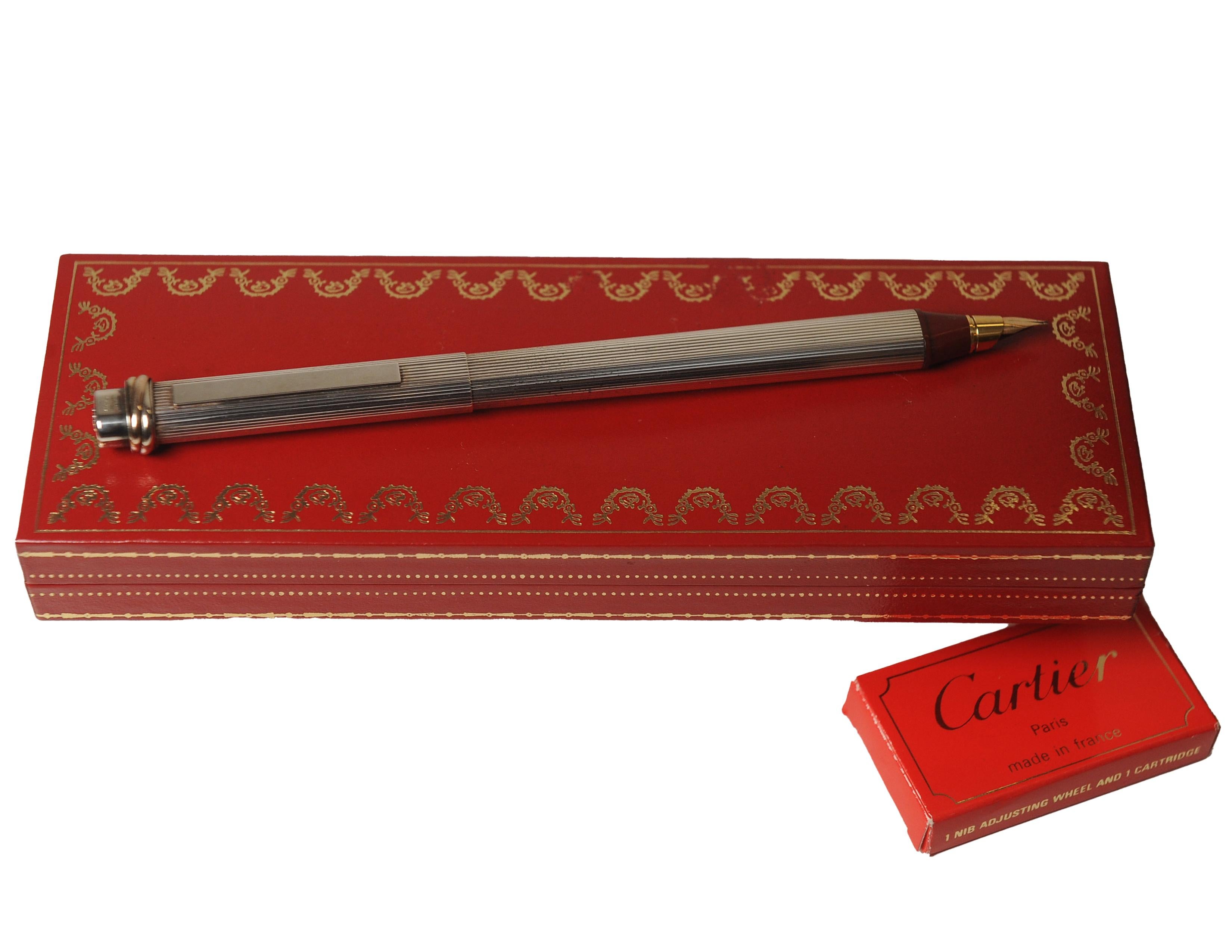 Stilografica Cartier d'epoca con pennino placcato oro 18ct Trinity con scatola e cartucce in vendita 13