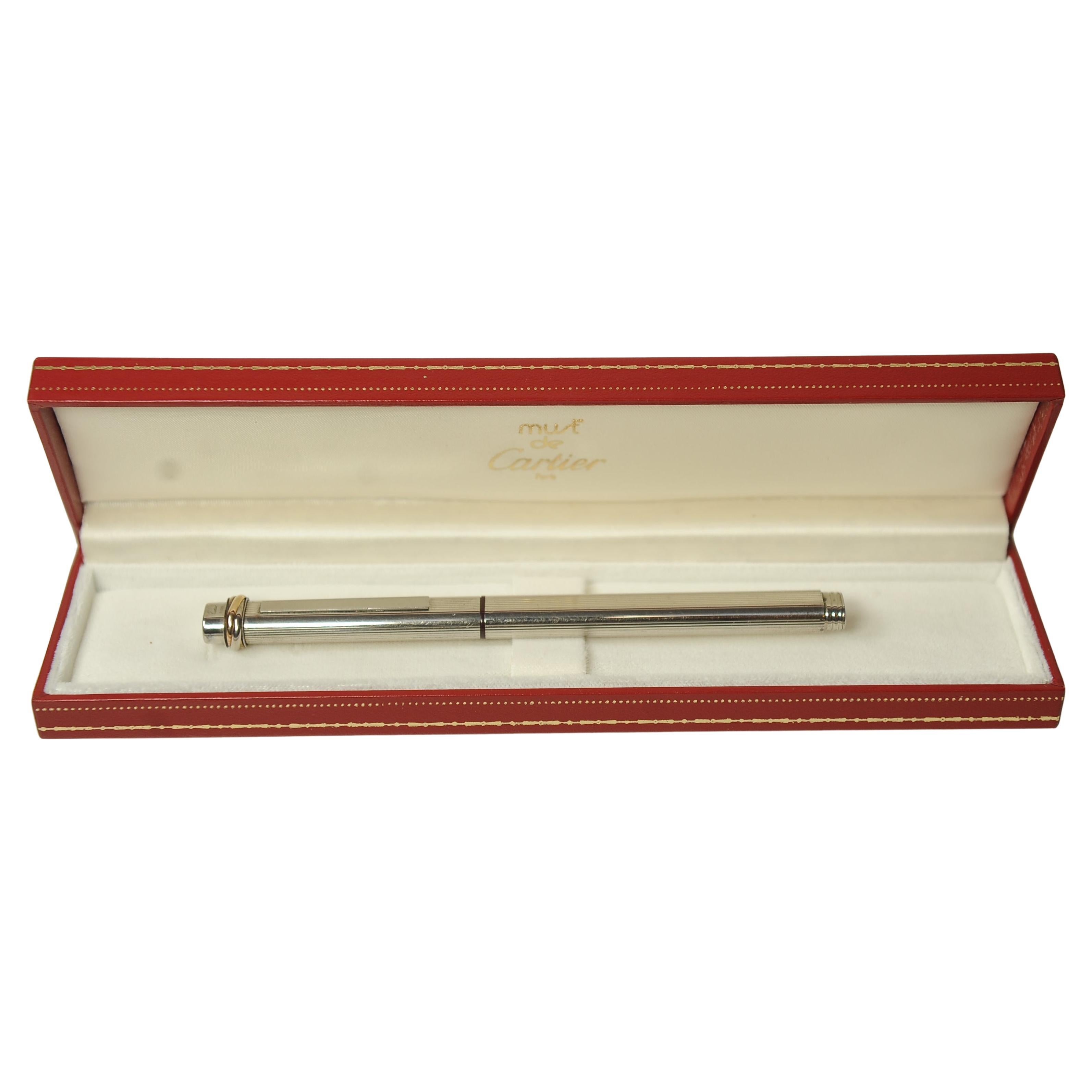 Francese Stilografica Cartier d'epoca con pennino placcato oro 18ct Trinity con scatola e cartucce in vendita