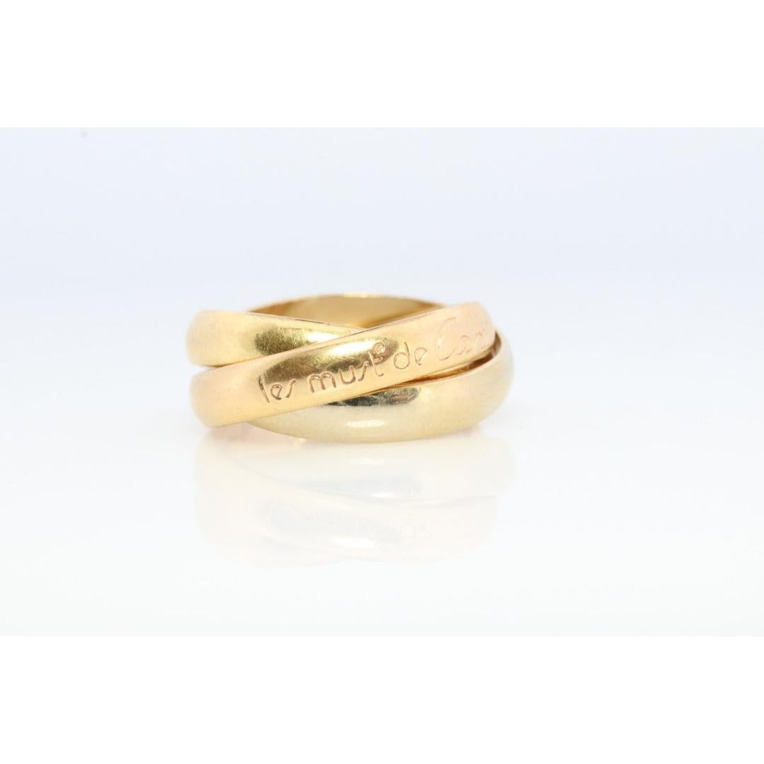 Cartier 18k 750 Tricolor Rolle d'epoca. Anello triplo Must de Cartier. in vendita 3