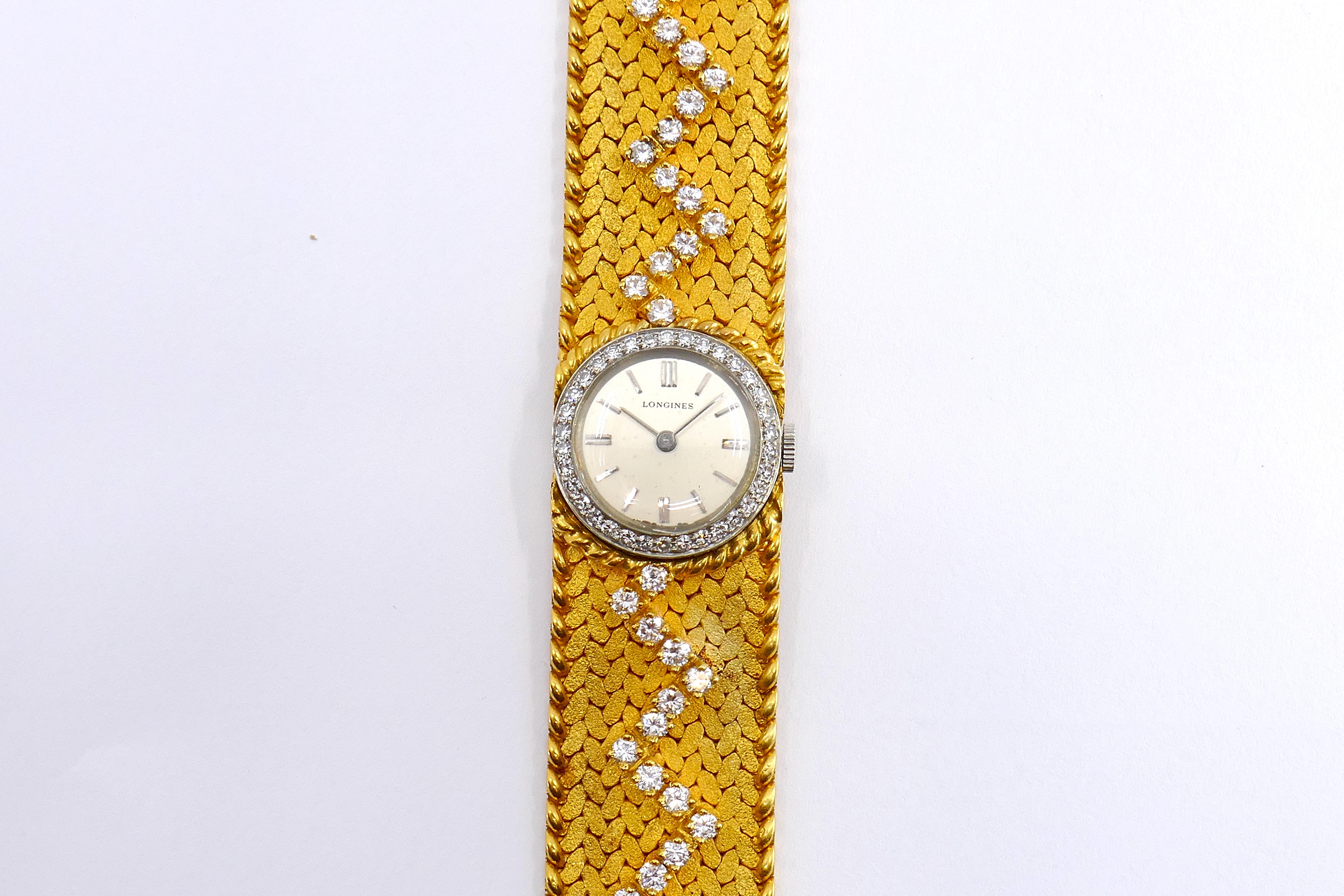 Brilliant Cut Vintage Cartier 18k Gold Diamond Braided Watch For Sale