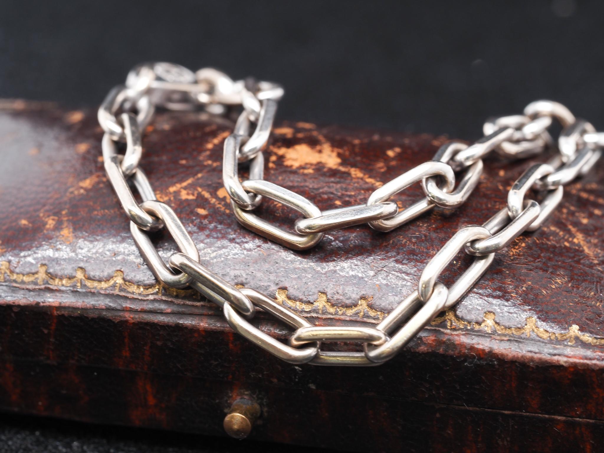 Vintage Cartier 18K White Gold Link Bracelet In Good Condition In Hicksville, NY