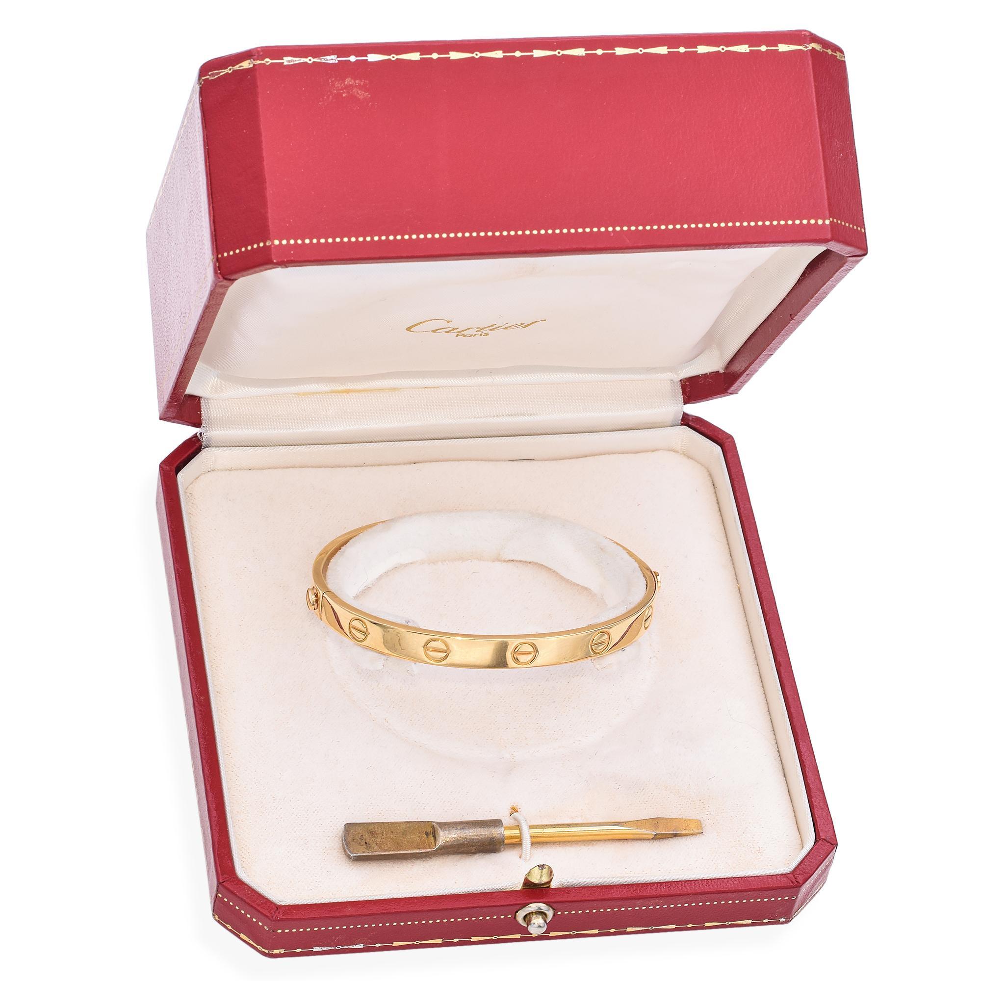 Ikonisches Vintage-Love-Armband aus 18 Karat Gelbgold mit Originalverpackung und Schraubenzieher.
Armband ist in gutem Vintage-Zustand. 

Gewicht: 33,4 Gramm 
Größe: 18
Punze: Cartier