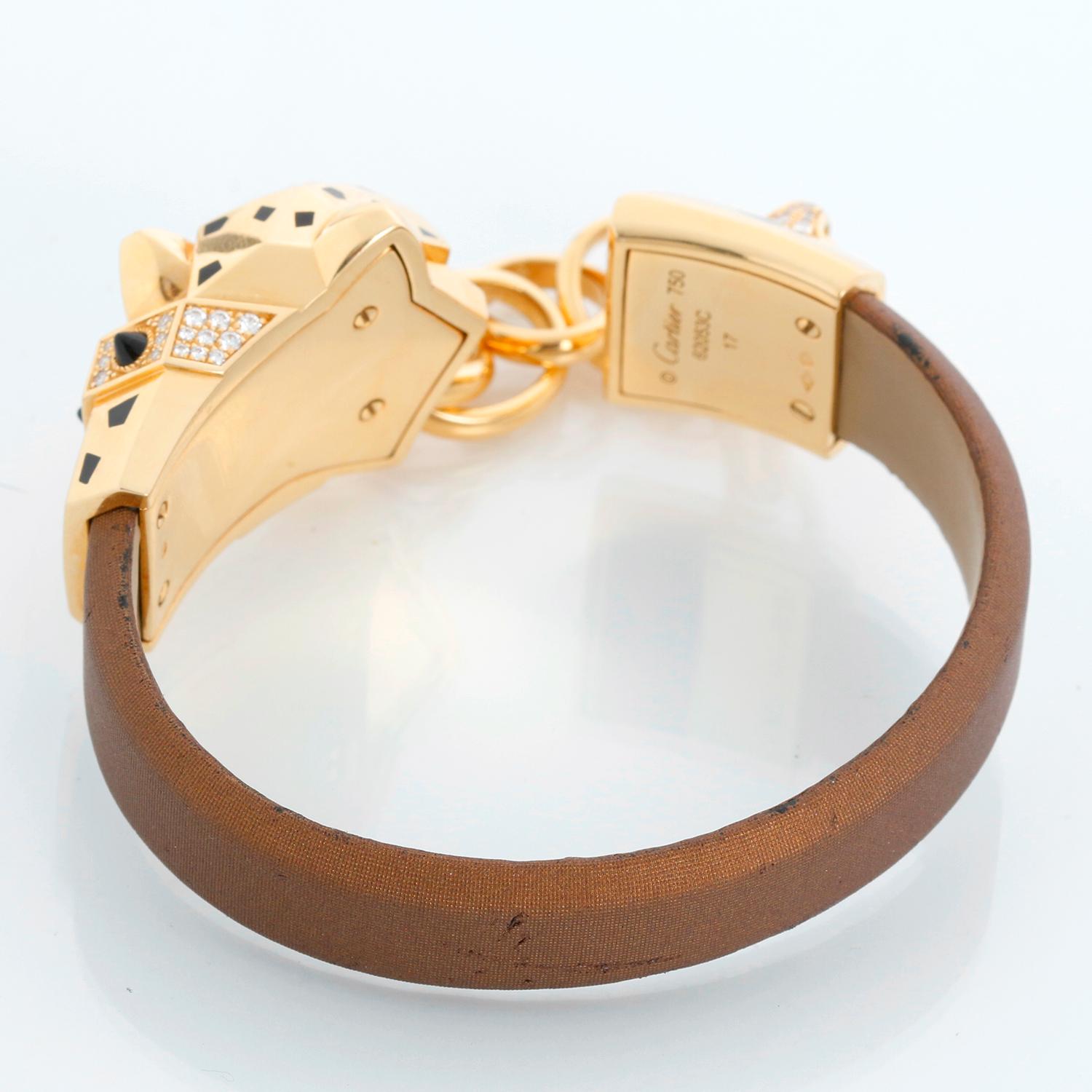 Cartier d'epoca in oro giallo 18 carati con testa di pantera e catena Bracciale di seta in vendita 2