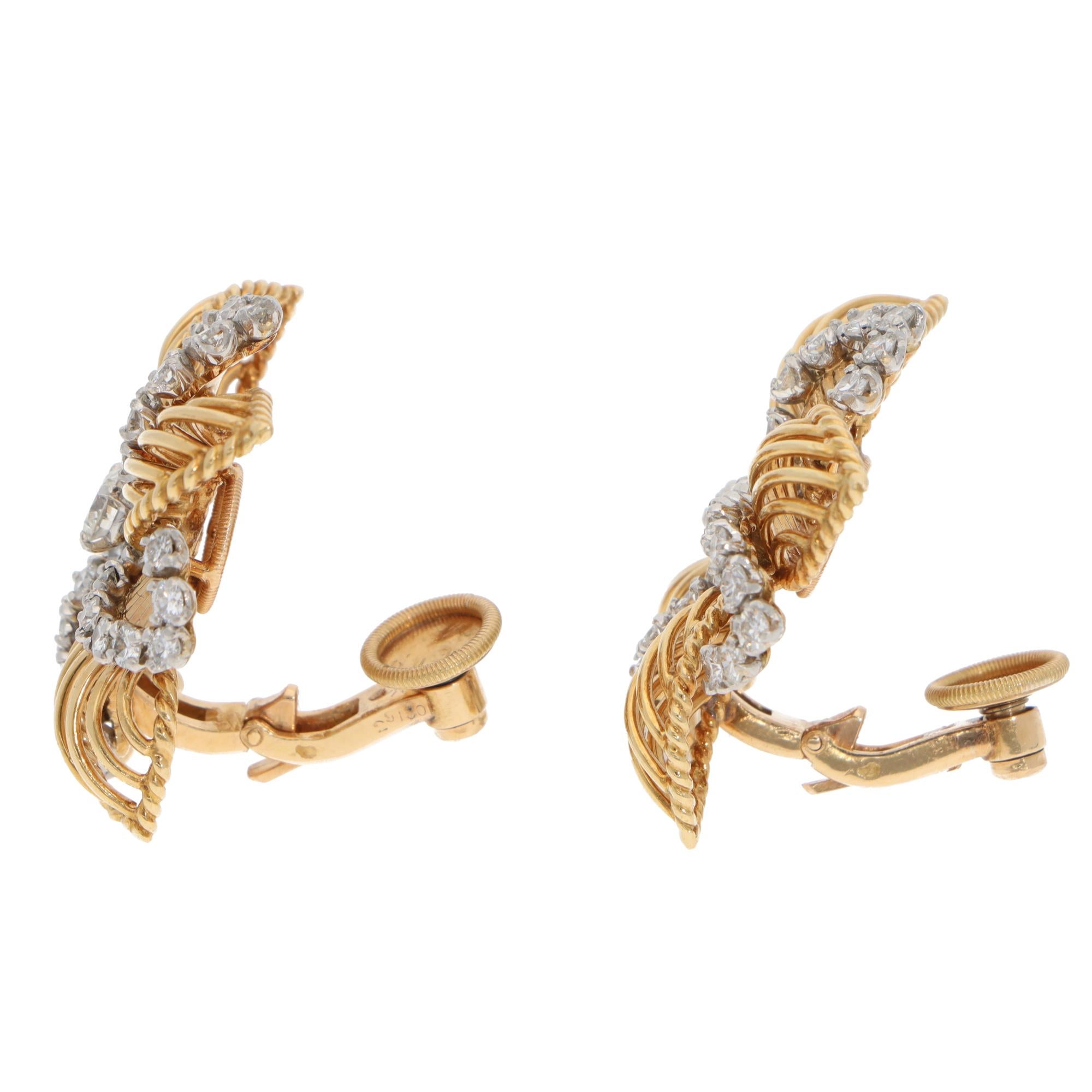 Vintage Cartier 1960er Jahre Diamant-Clip-Ohrringe aus Gelbgold (Brillantschliff)