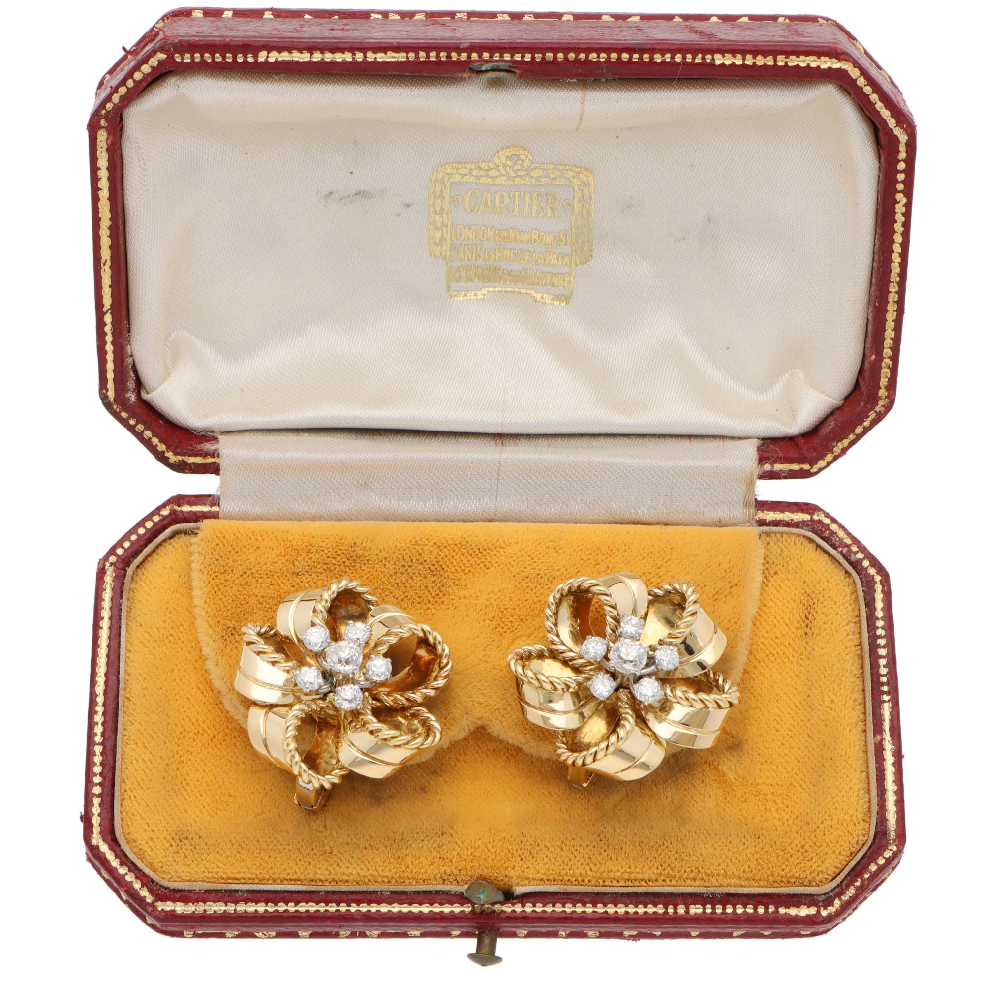 Vintage Cartier 1960er Jahre Diamant-Ohrringe aus Gelbgold für Damen oder Herren im Angebot