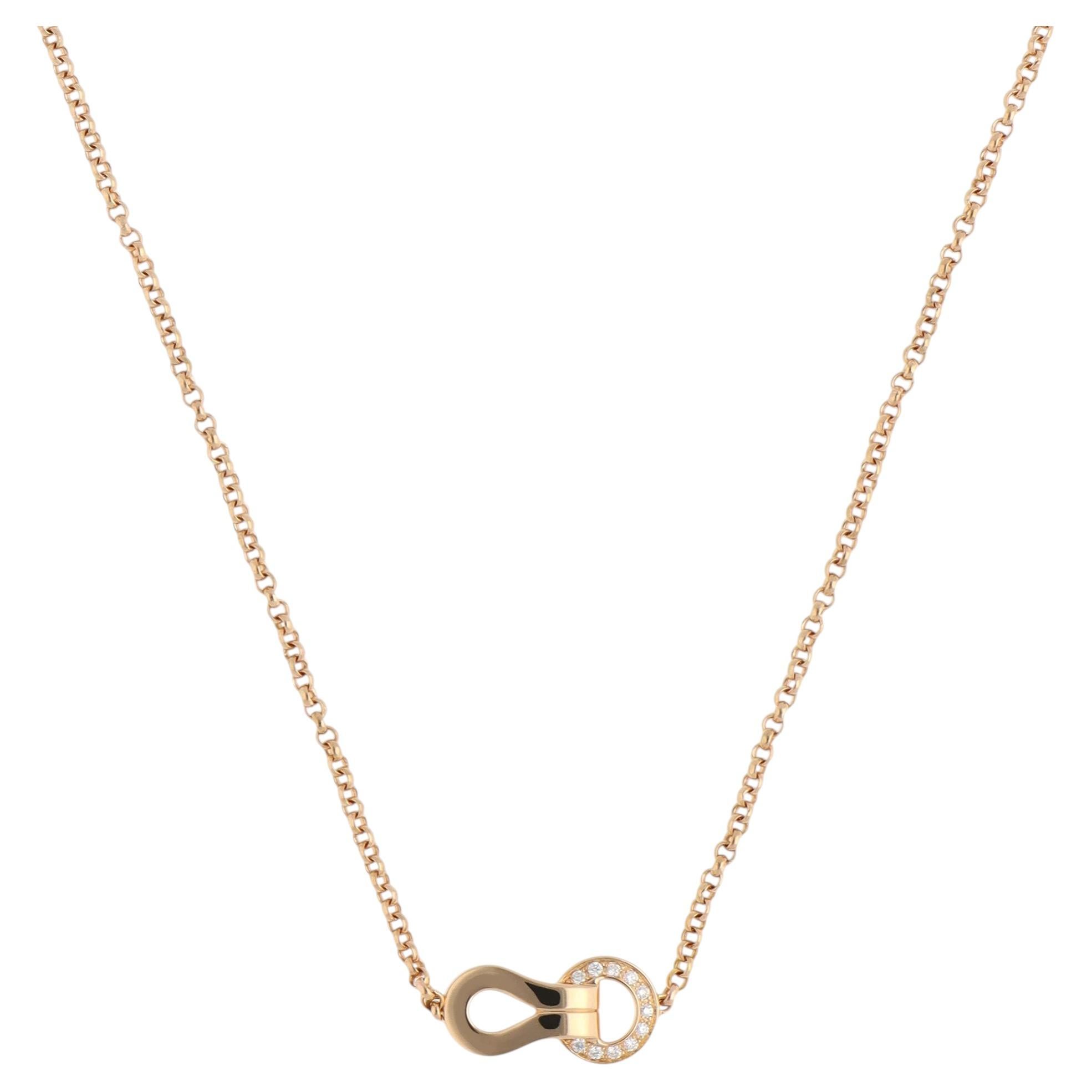 Collier vintage Cartier « Agrafe » en diamants, en or rose