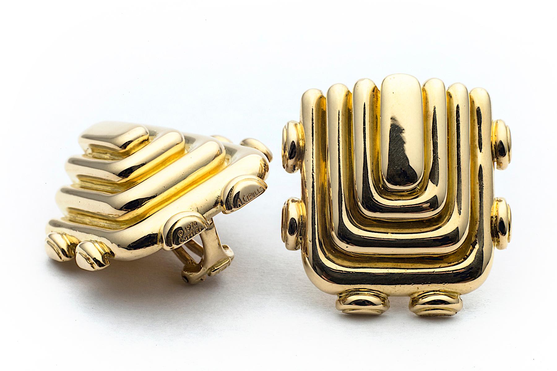 Contemporary Vintage Cartier Aldo Cipullo Gold Earrings