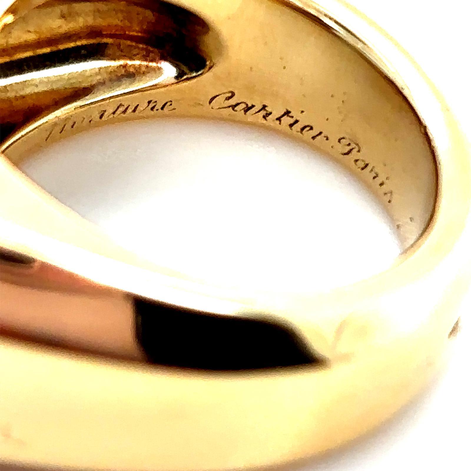 Women's or Men's Vintage Cartier Aquamarine 18 Karat Yellow Gold Single Stone Ring, Circa 1960 For Sale
