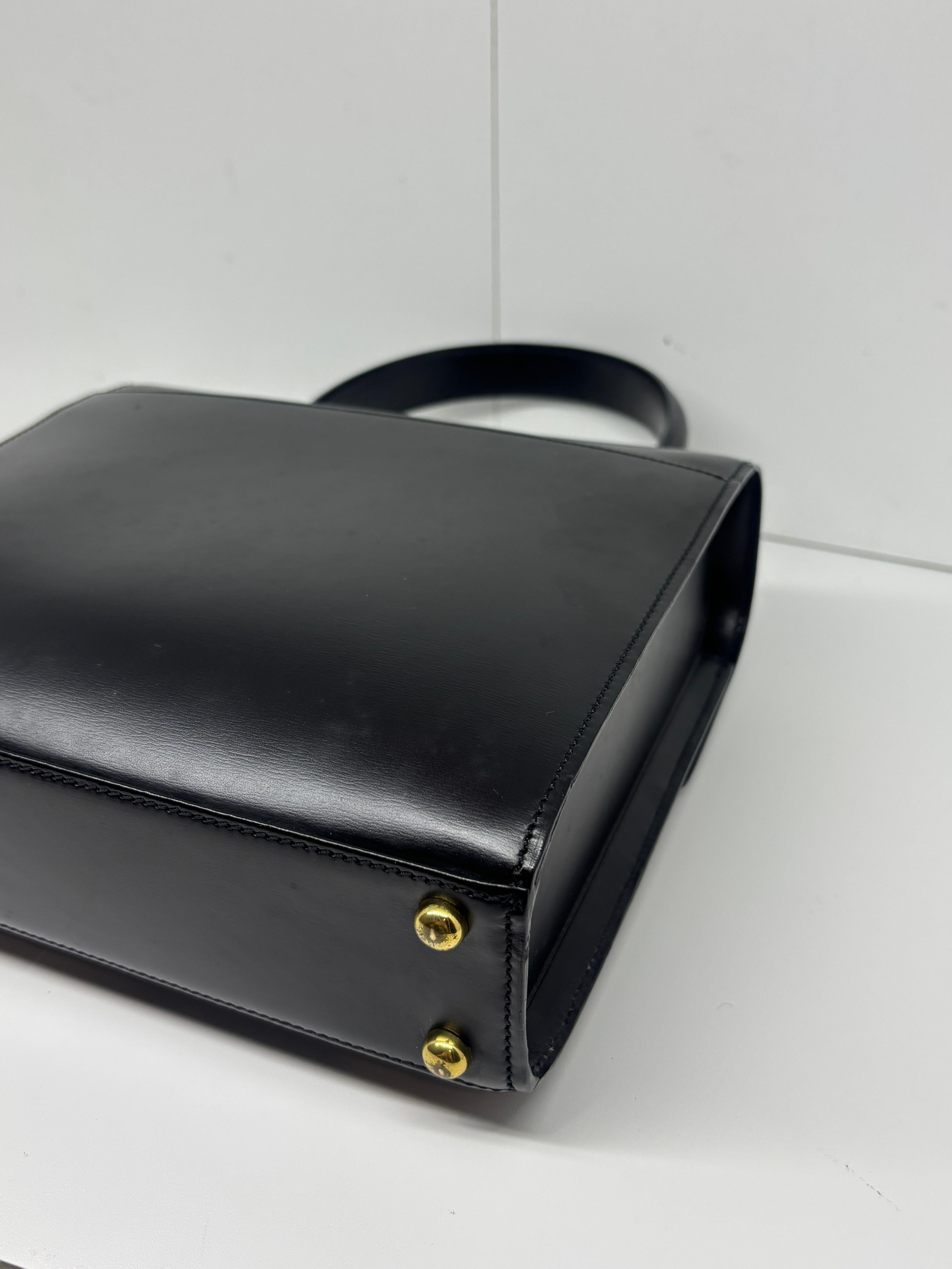 Vintage Cartier Black Leather Panthere Evening Bag In Fair Condition For Sale In Jakarta, Daerah Khusus Ibukota Jakarta